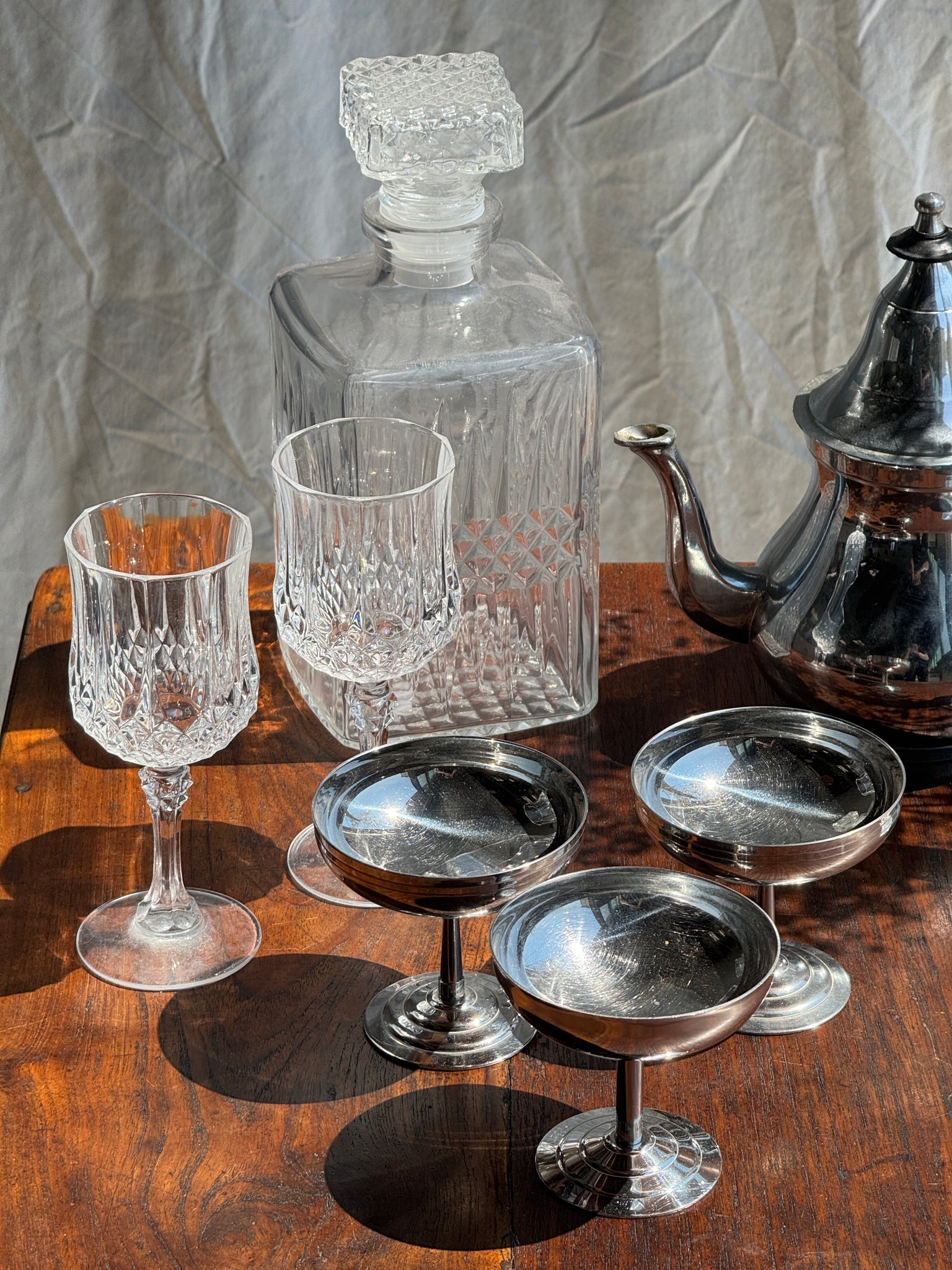 Lot de 6 coupes à glace sur pied géométrique circulaire en métal