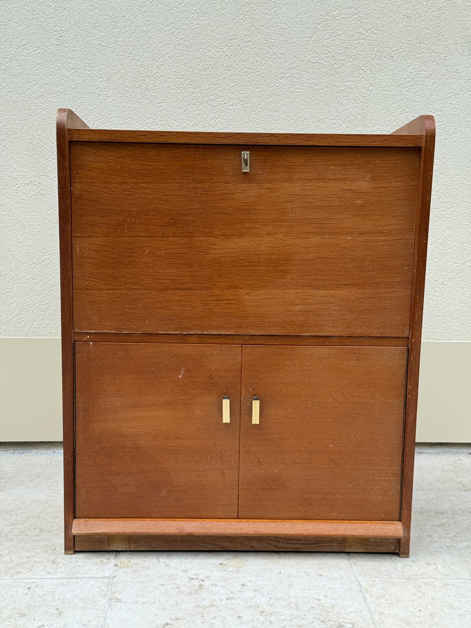 Petit secrétaire à abattant années 60 vintage