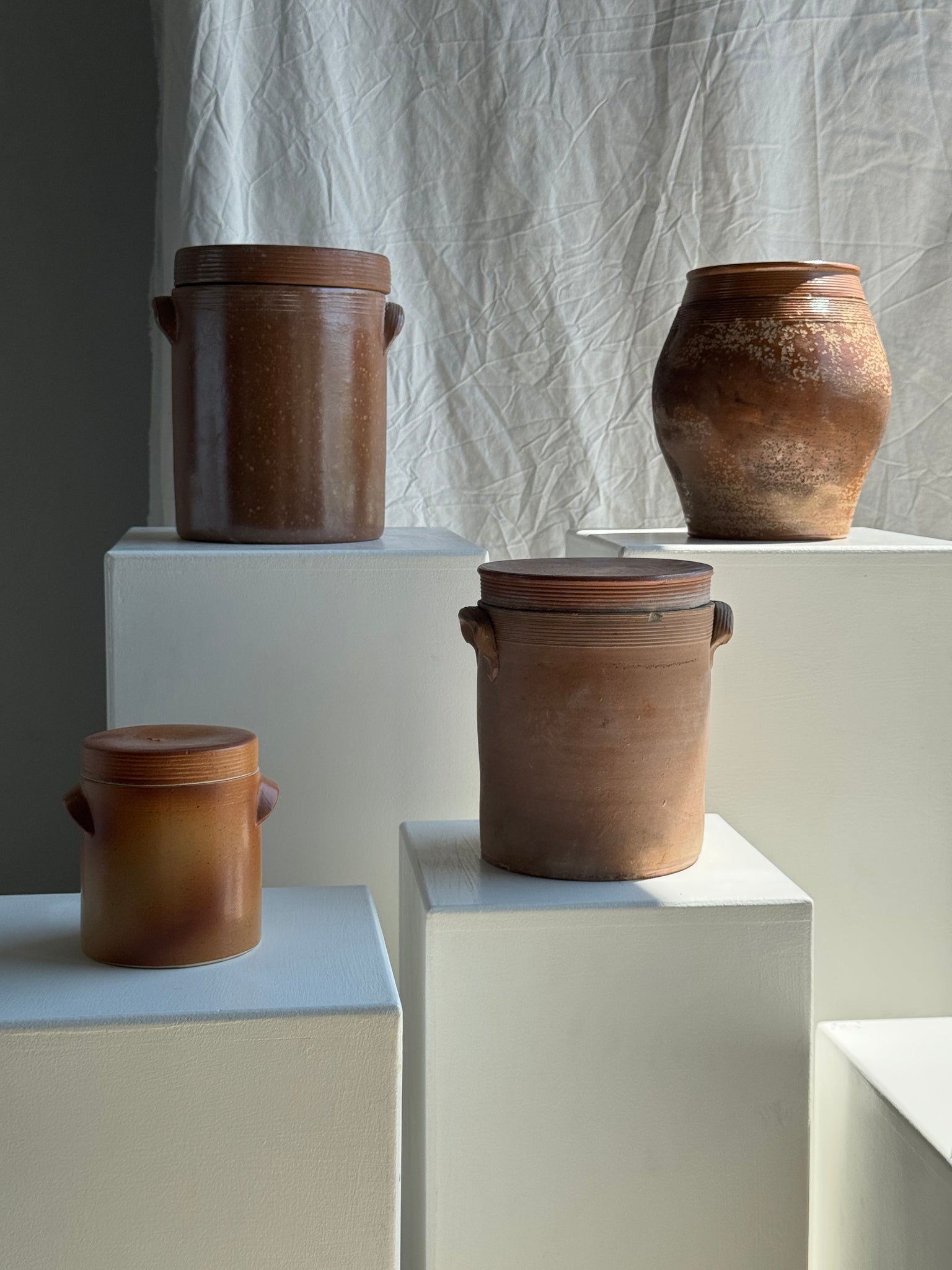 Grand pot à couvercle en grès ovale H24
