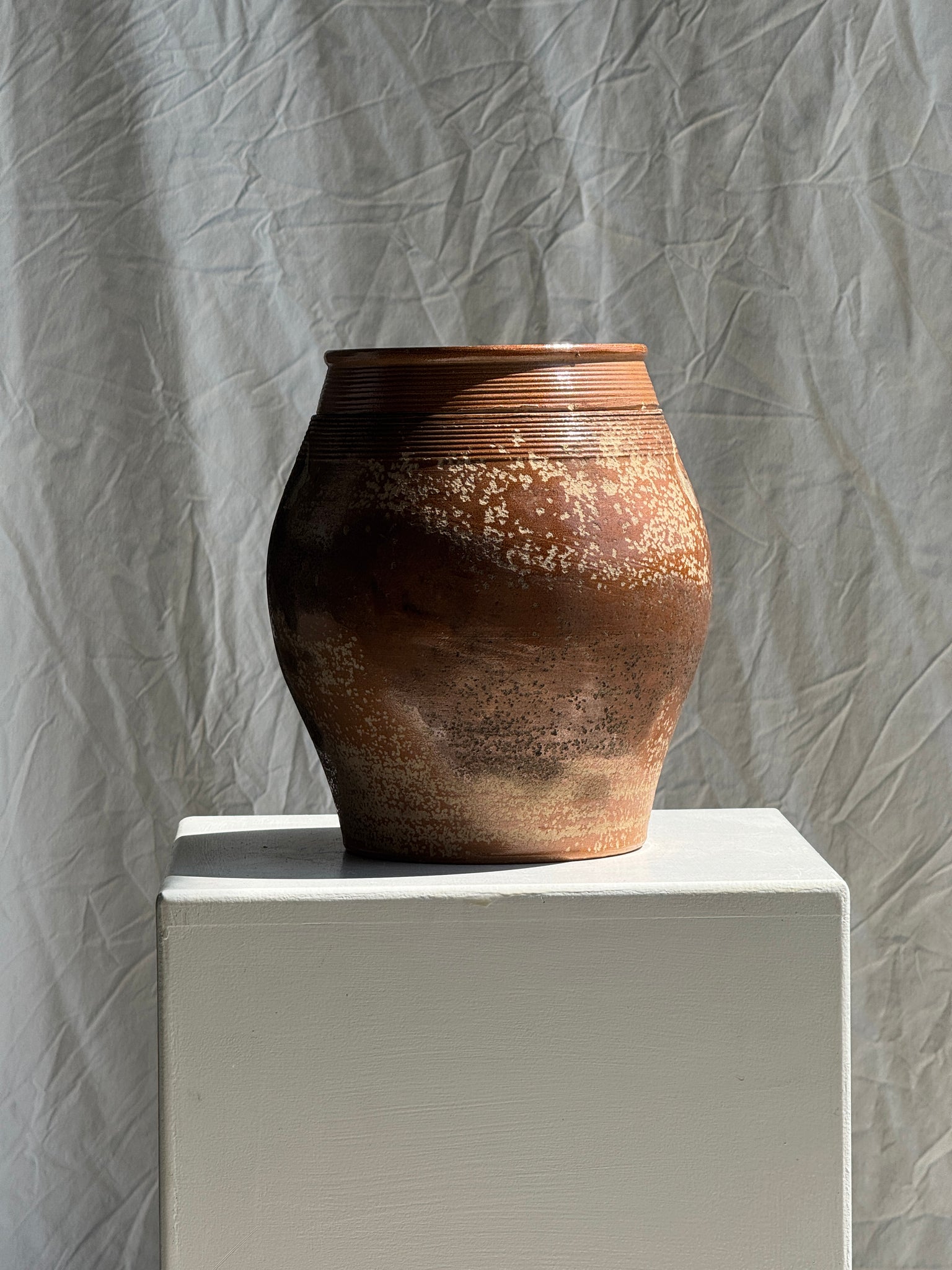 Grand pot à couvercle en grès ovale H24