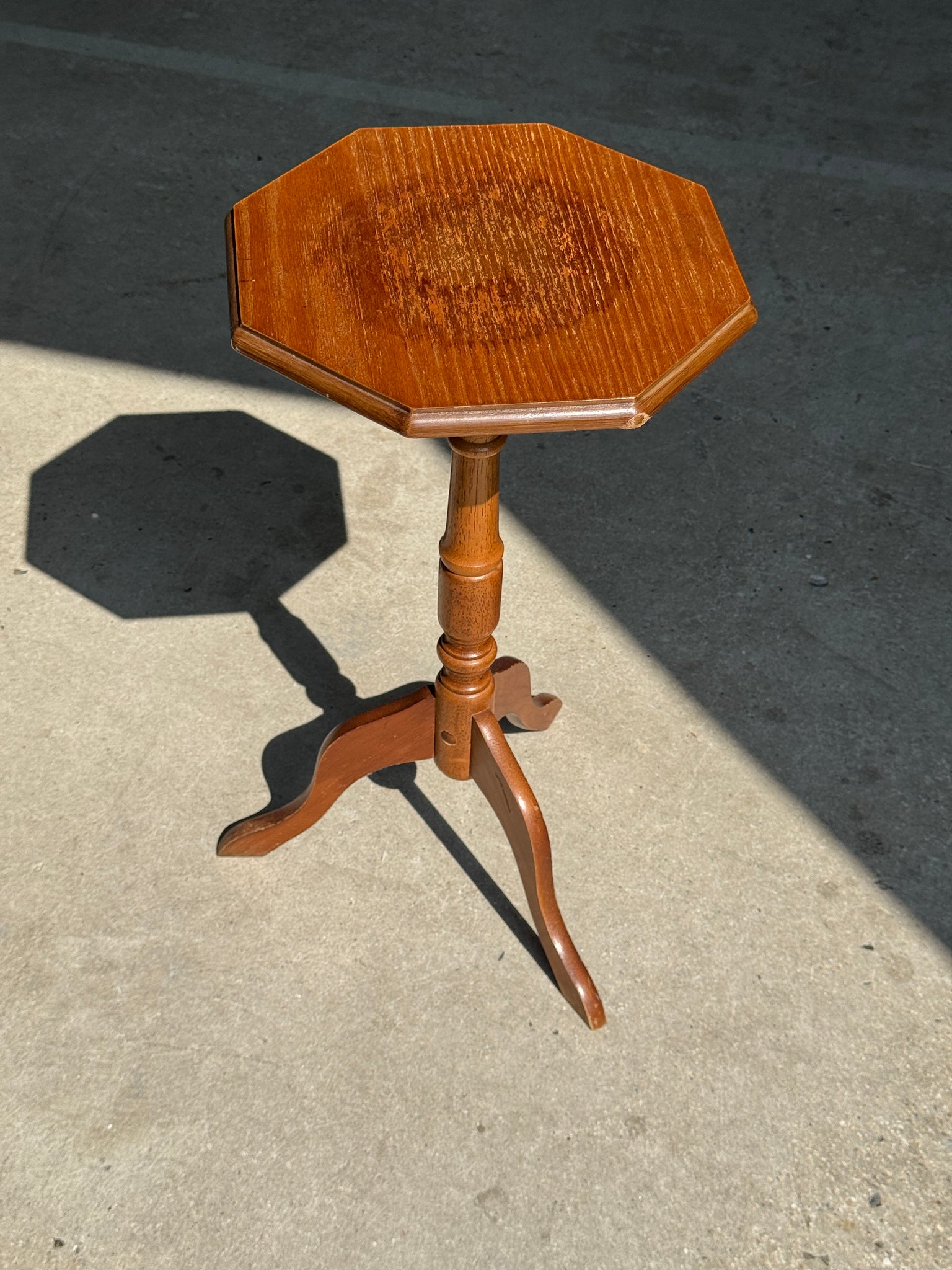 Guéridon octogonal en bois H56,5