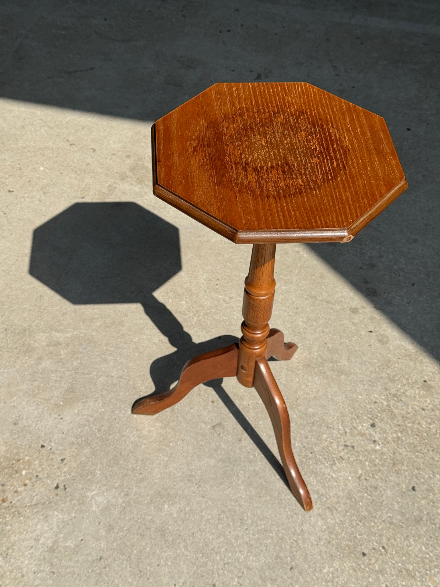 Guéridon octogonal en bois H56,5
