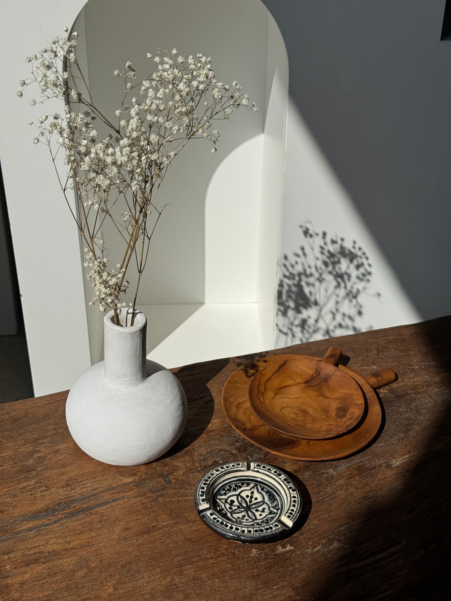 Cendrier artisanal marocain Safi noir et blanc peint à la main