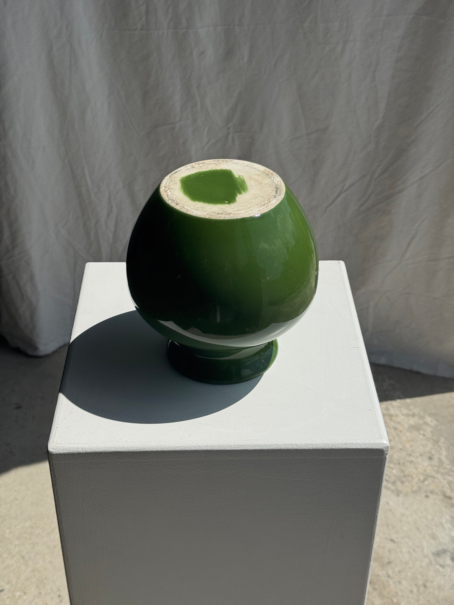 Vase vert boule vintage H19