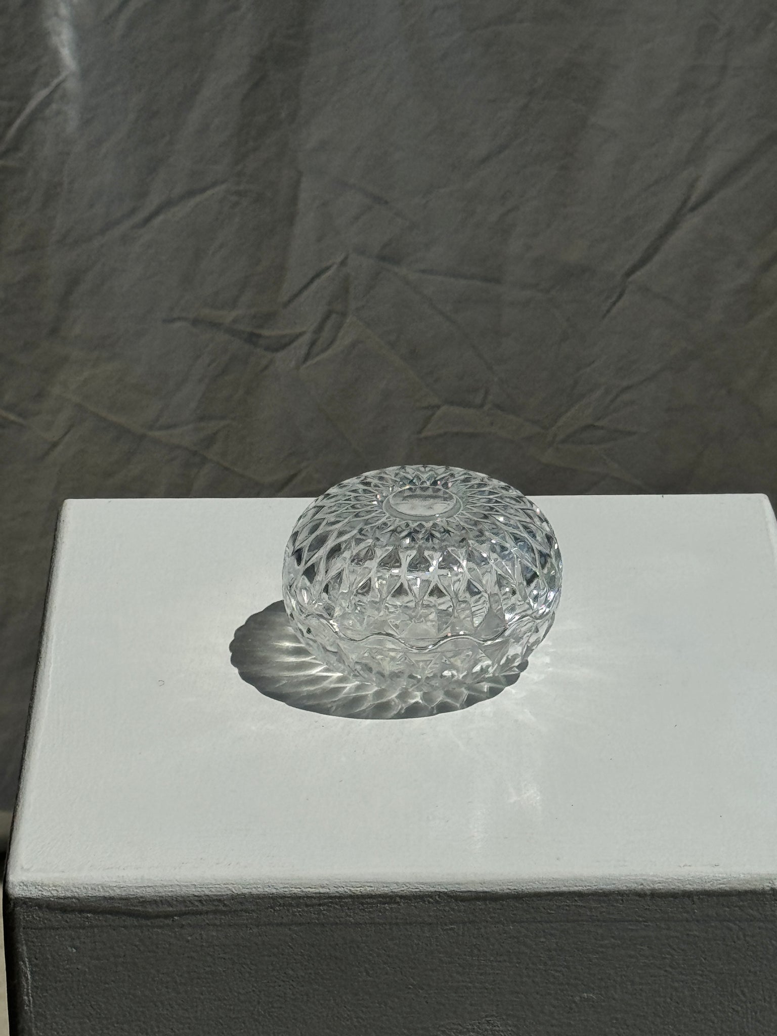 Petite bonbonnière en verre Cristal d'Arques France