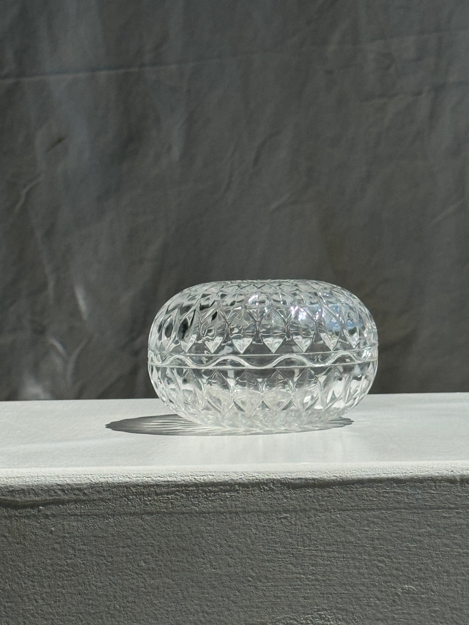 Petite bonbonnière en verre Cristal d'Arques France