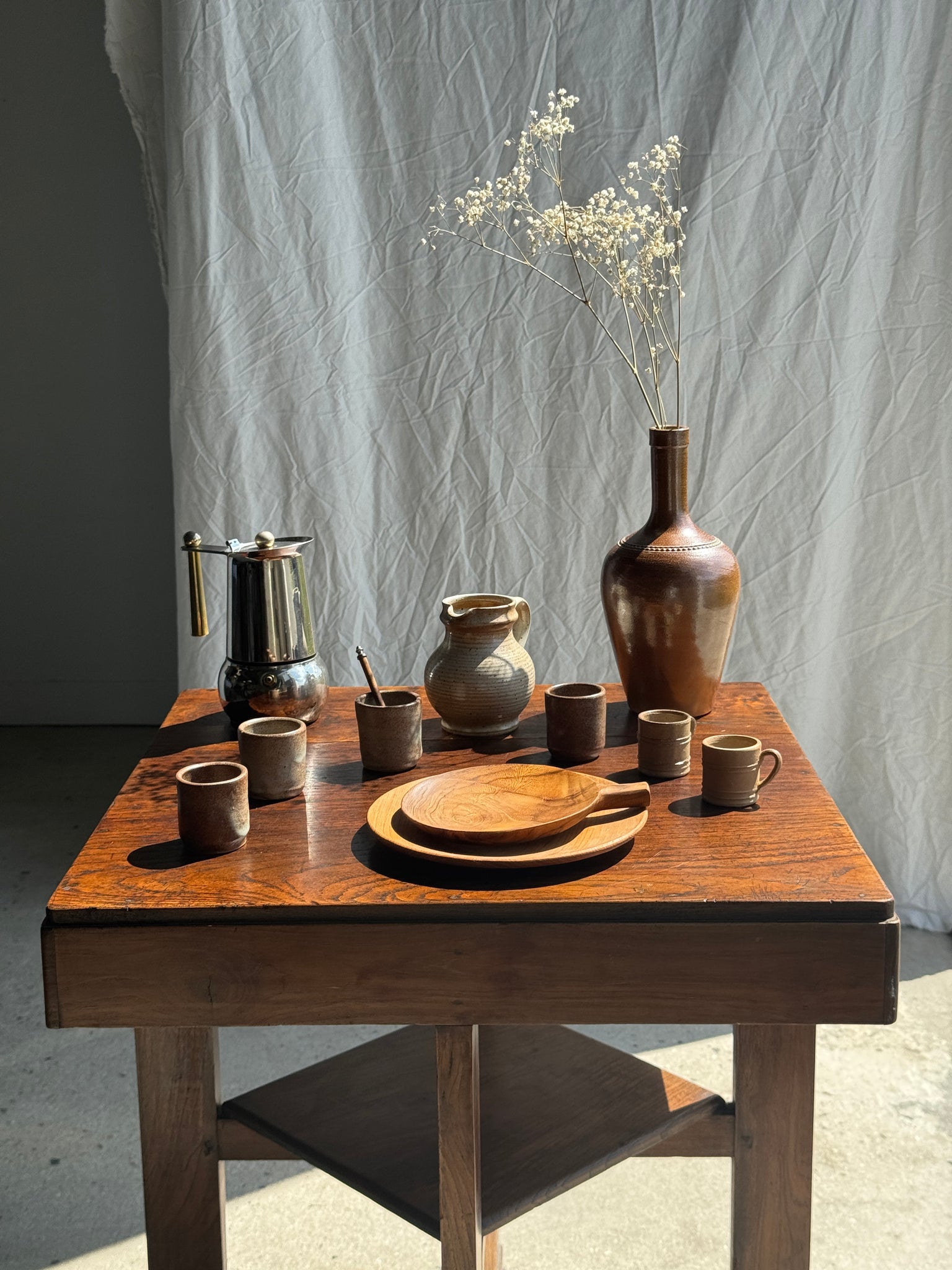 Mini carafe en grès du Marais beige à stries H11,5