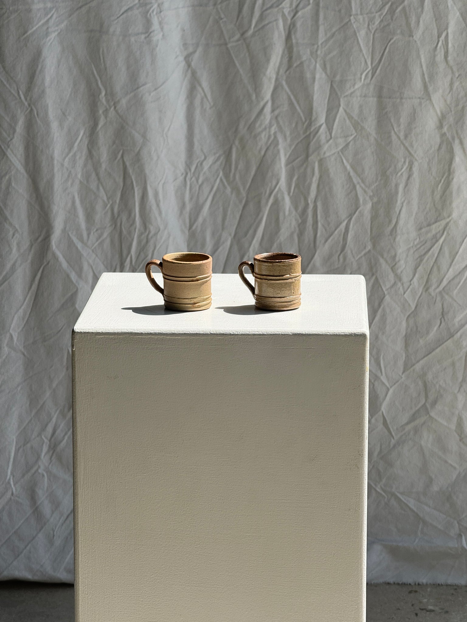 Lot de 2 mini tasses en grès