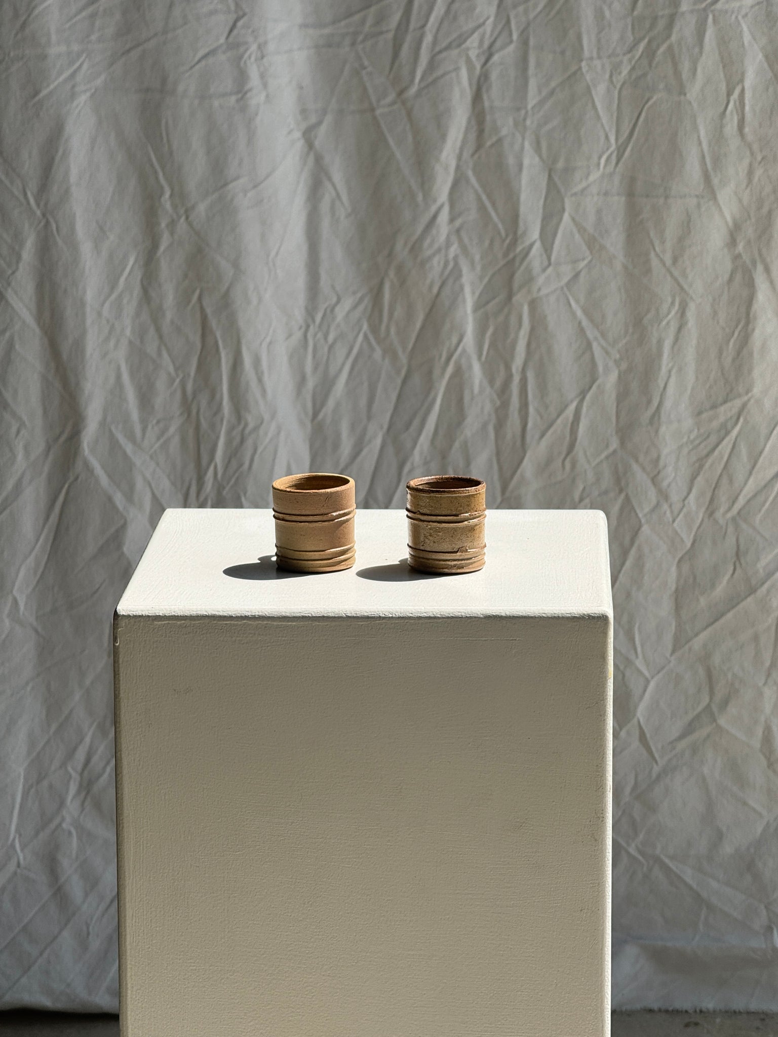 Lot de 2 mini tasses en grès