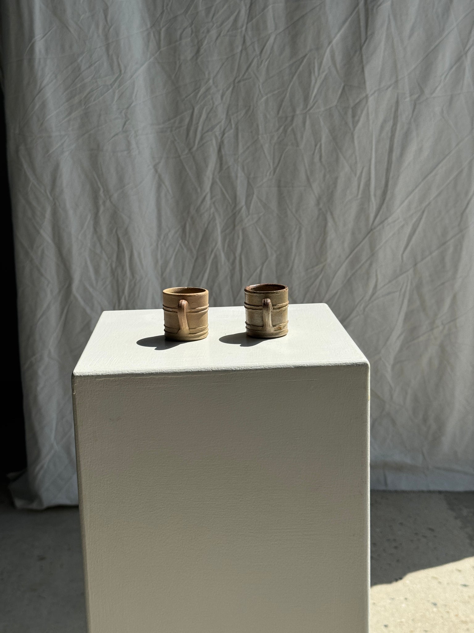 Lot de 2 mini tasses en grès