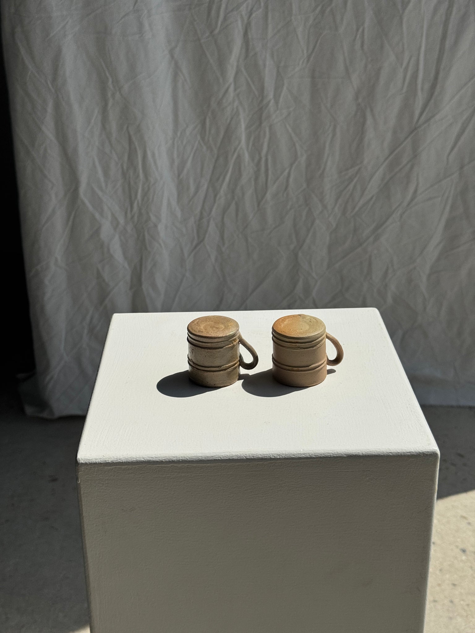 Lot de 2 mini tasses en grès