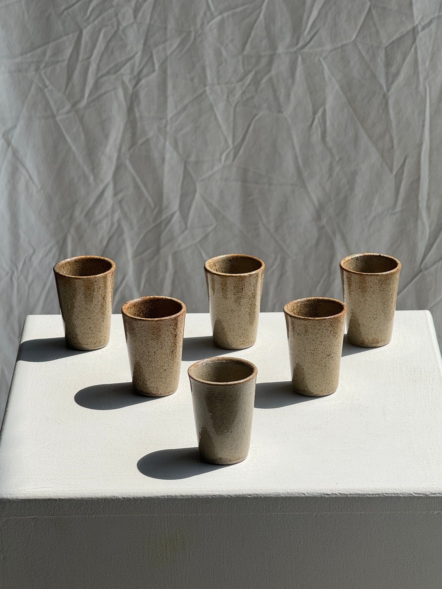 Lot de 6 mini tasses en grès beige