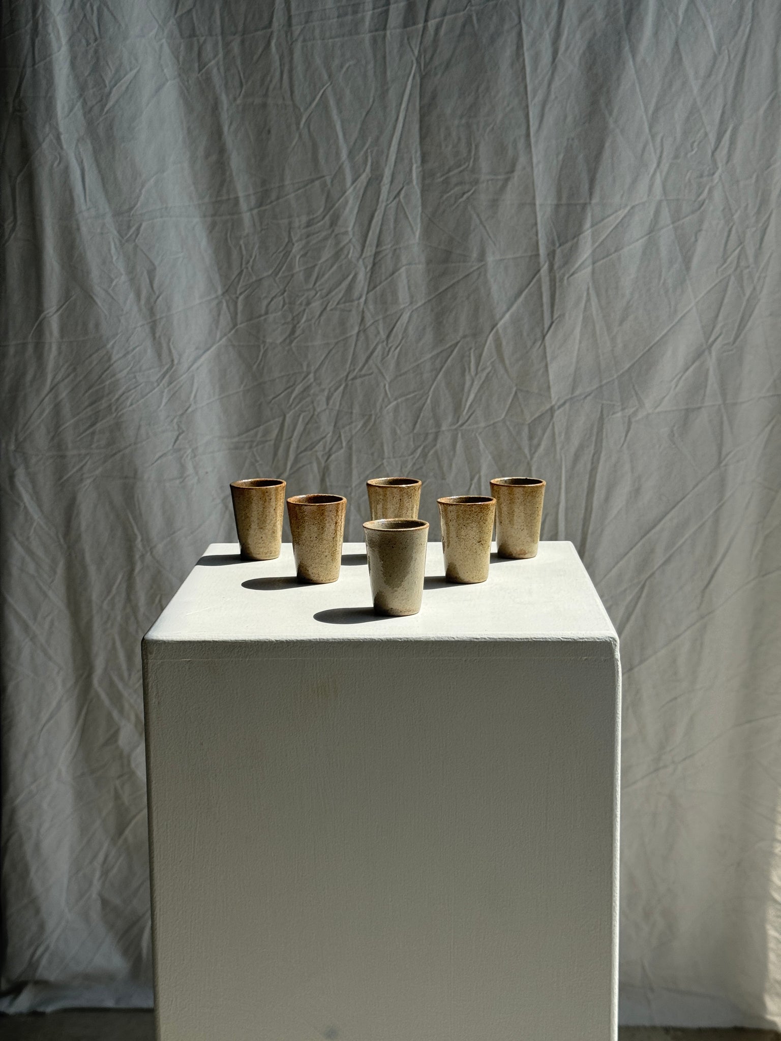 Lot de 6 mini tasses en grès beige