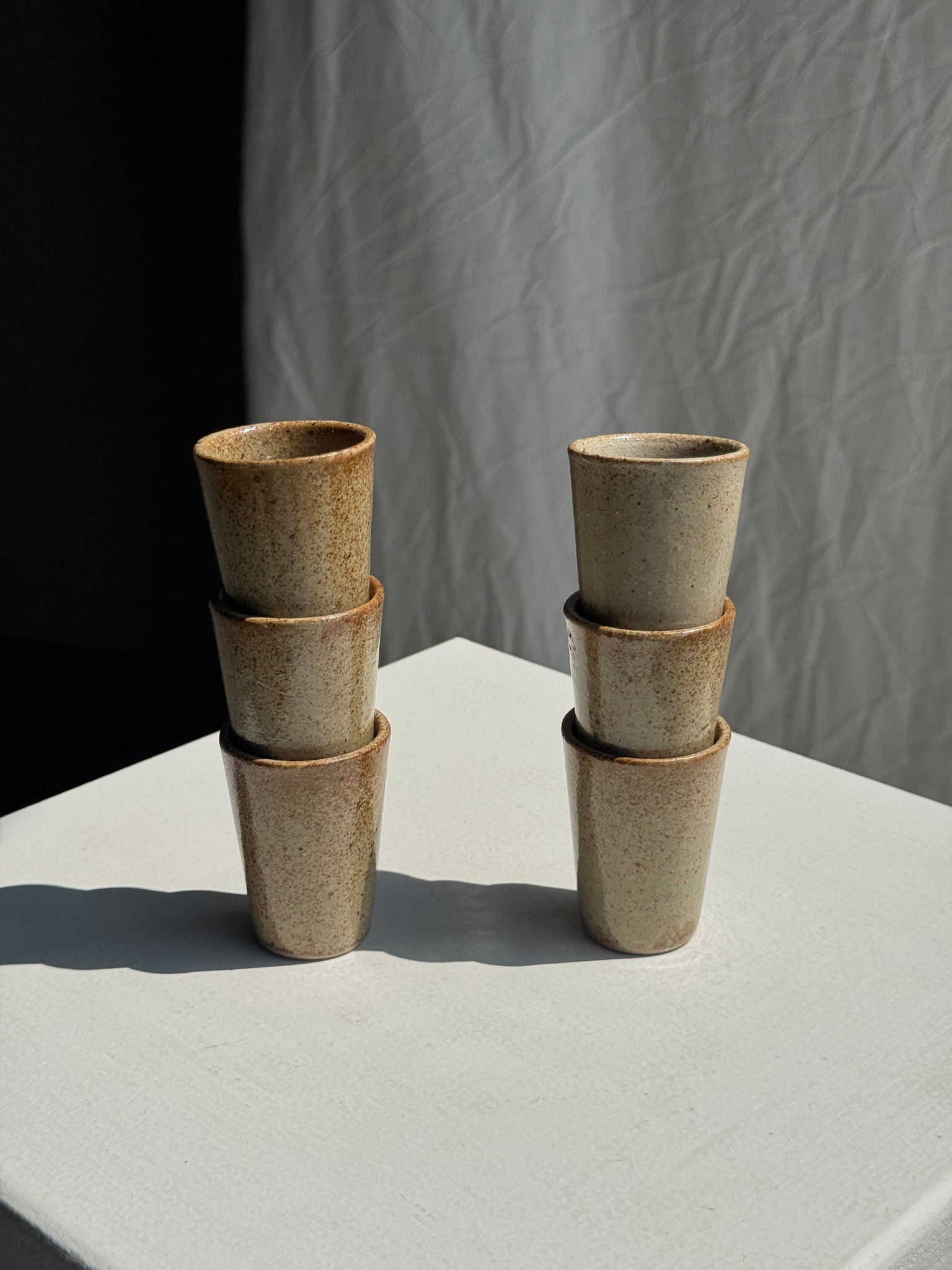 Lot de 6 mini tasses en grès beige