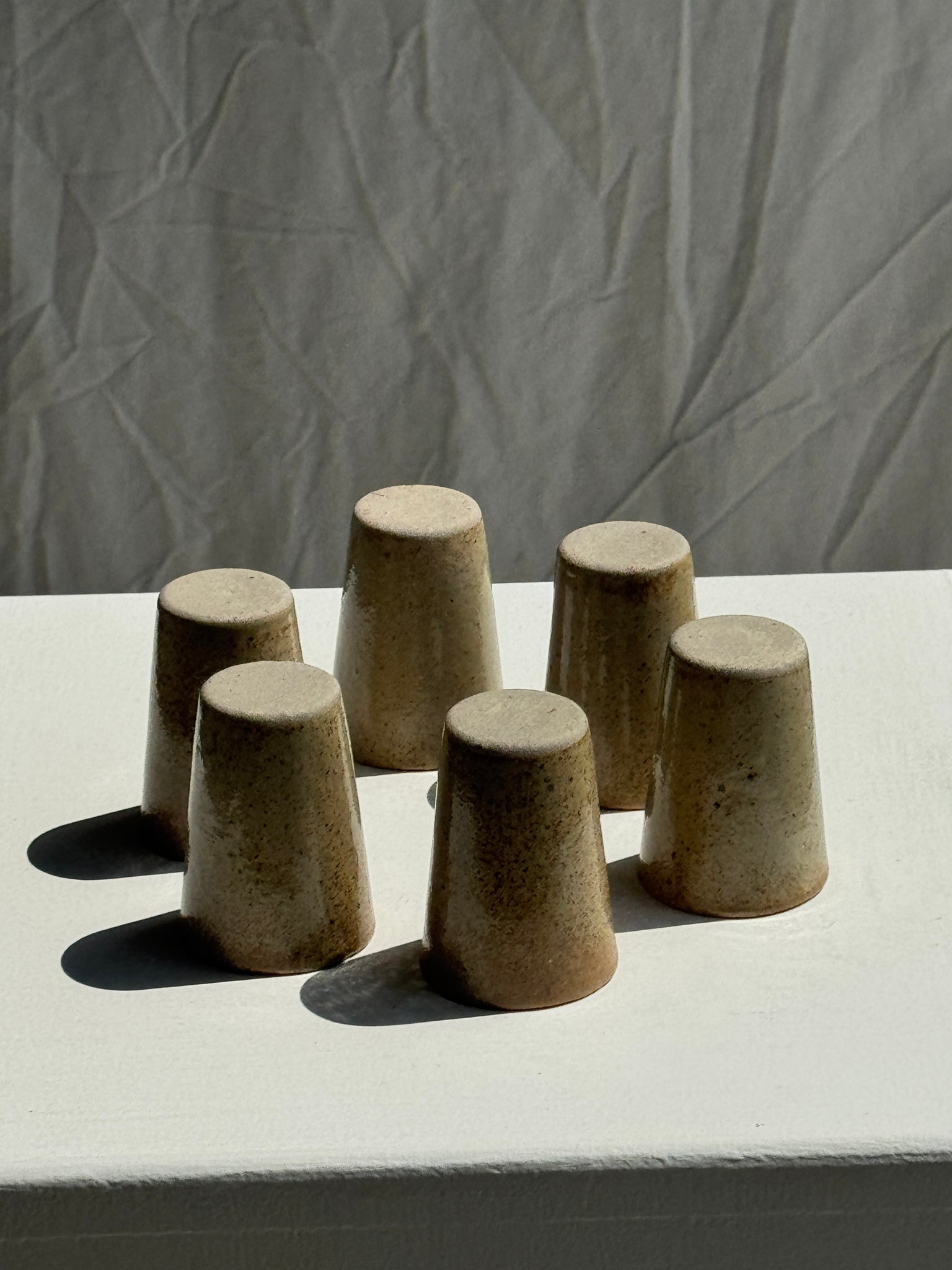 Lot de 6 mini tasses en grès beige