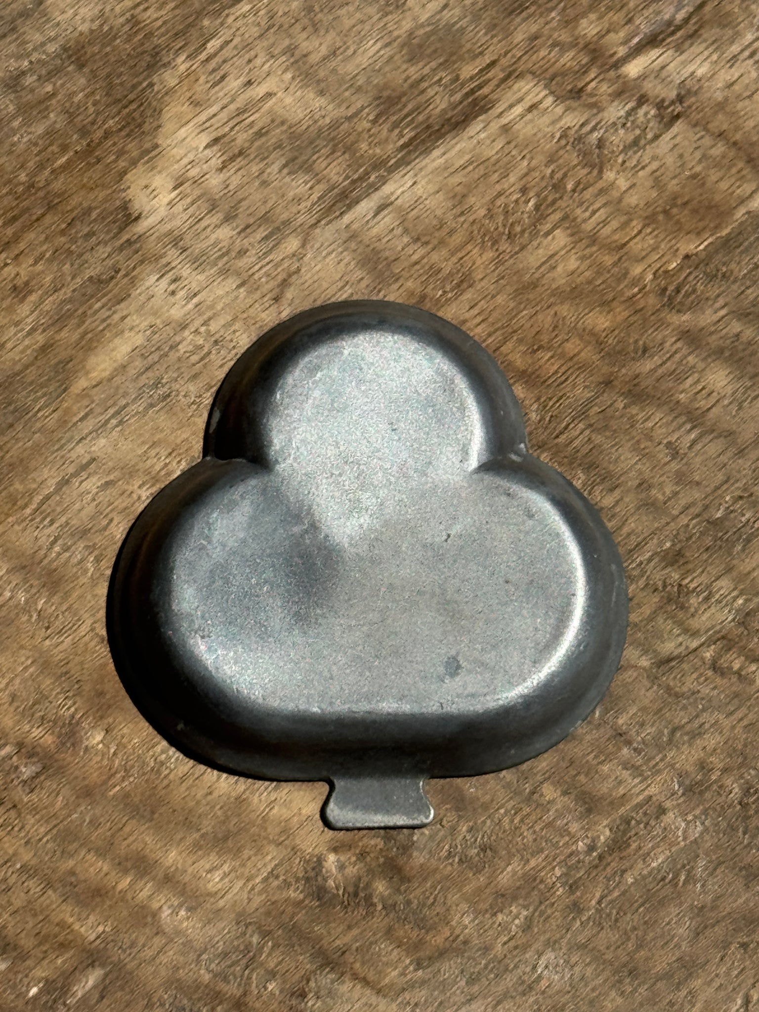 Mini coupelle trèfle en laiton