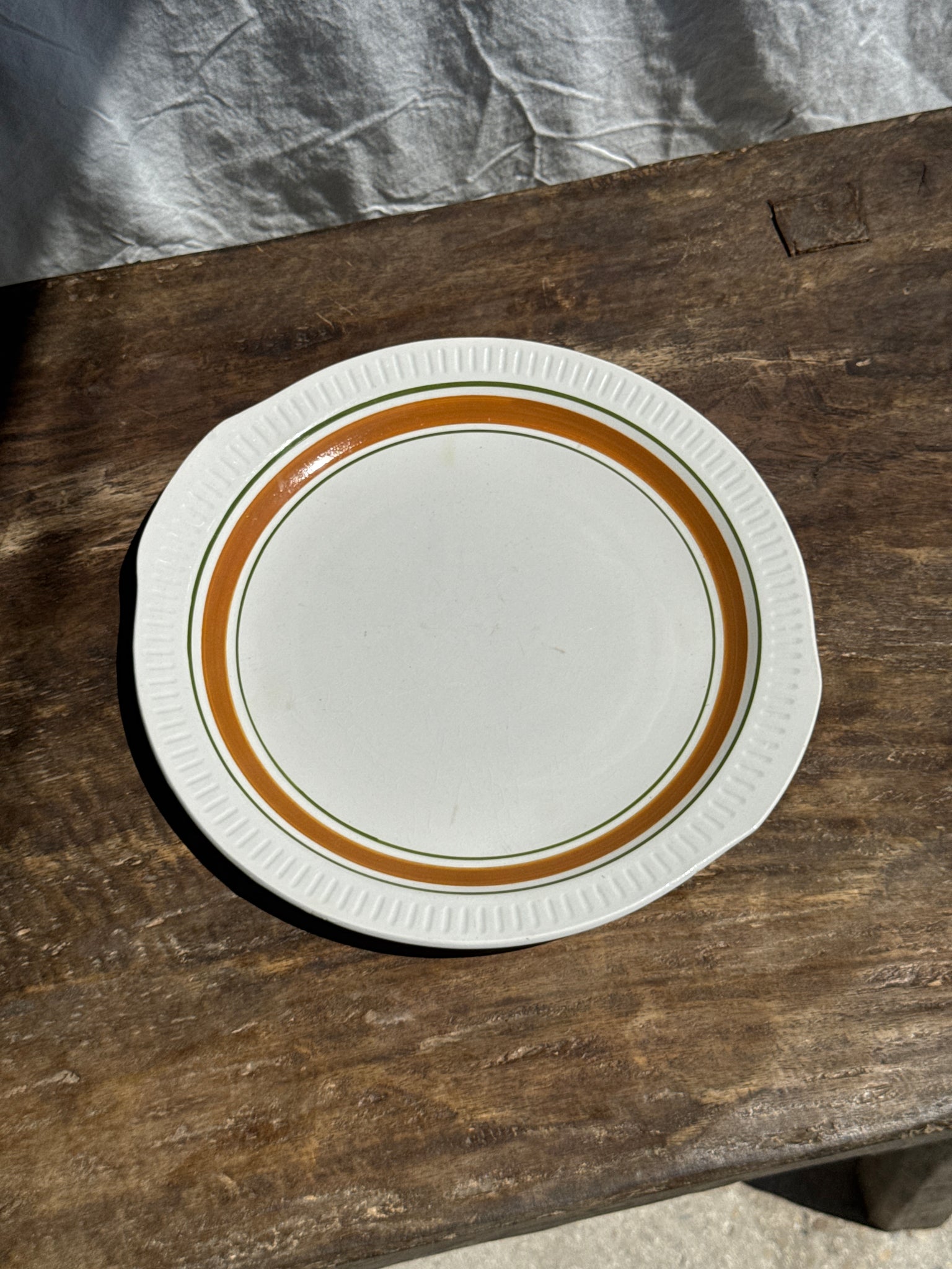 Plat à gâteaux vintage liseré orange et vert D30