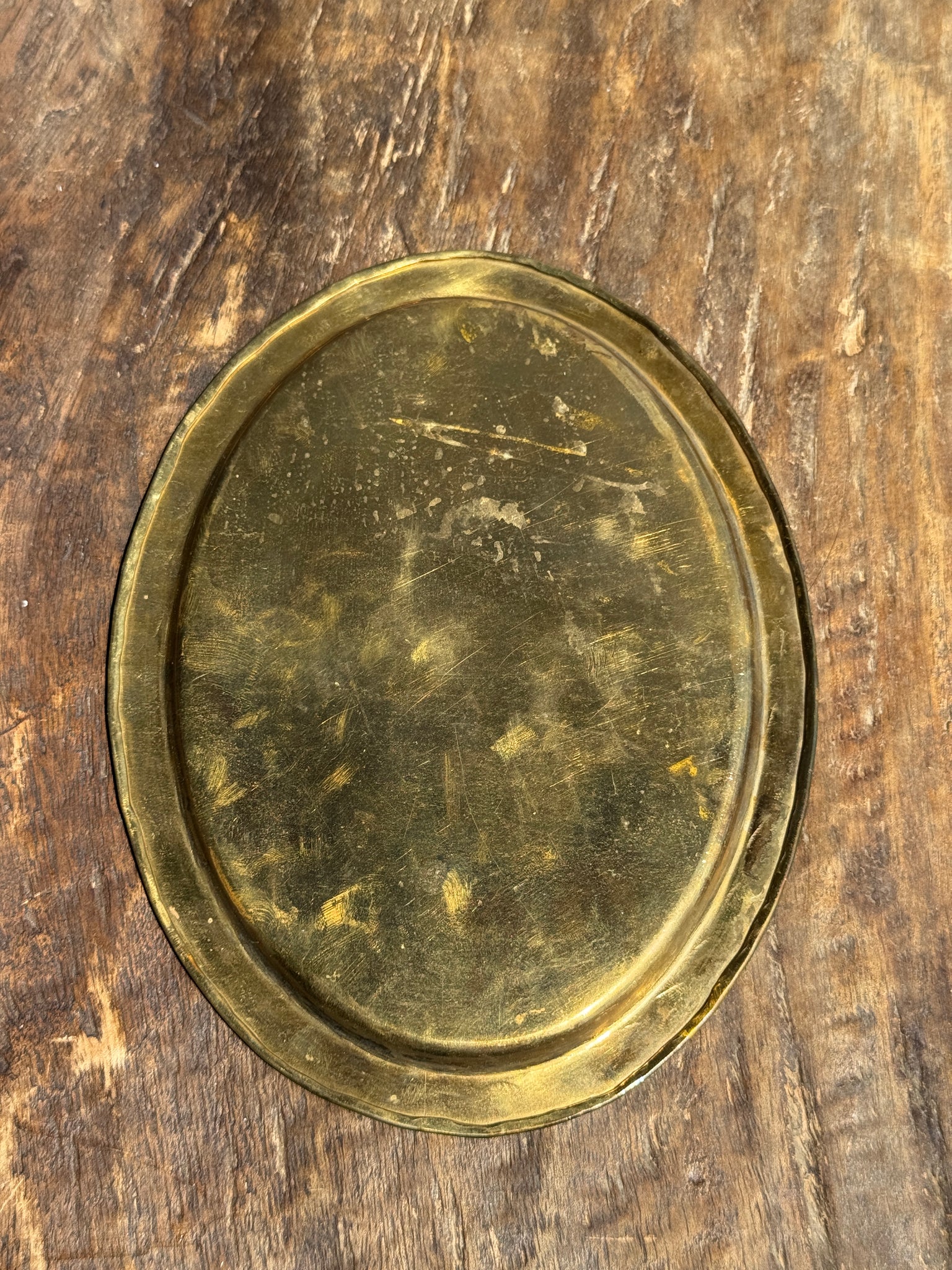 Petit plateau doré ovale vintage indien L14,5