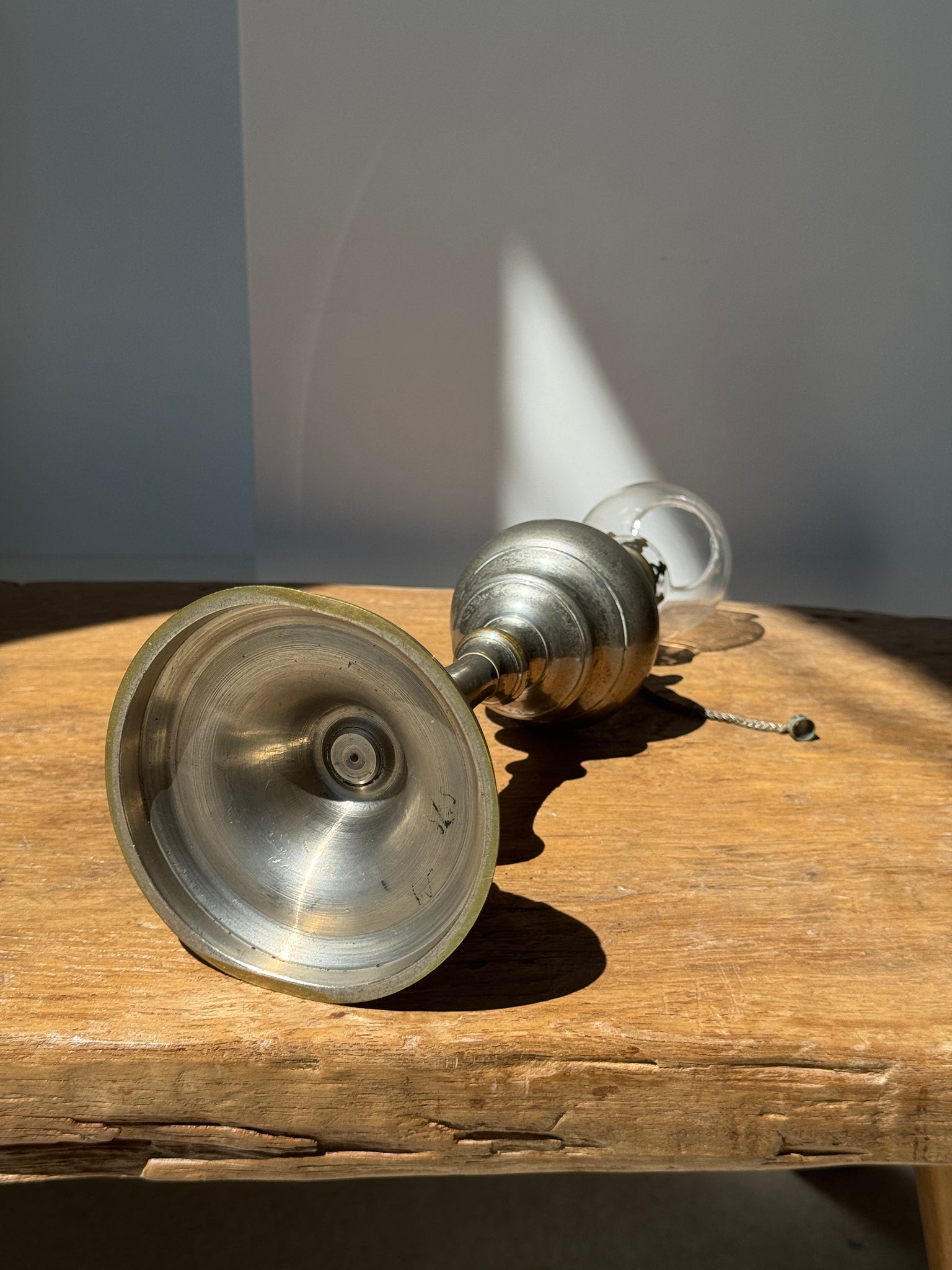 Lampe à huile argentée XIXe siècle H36