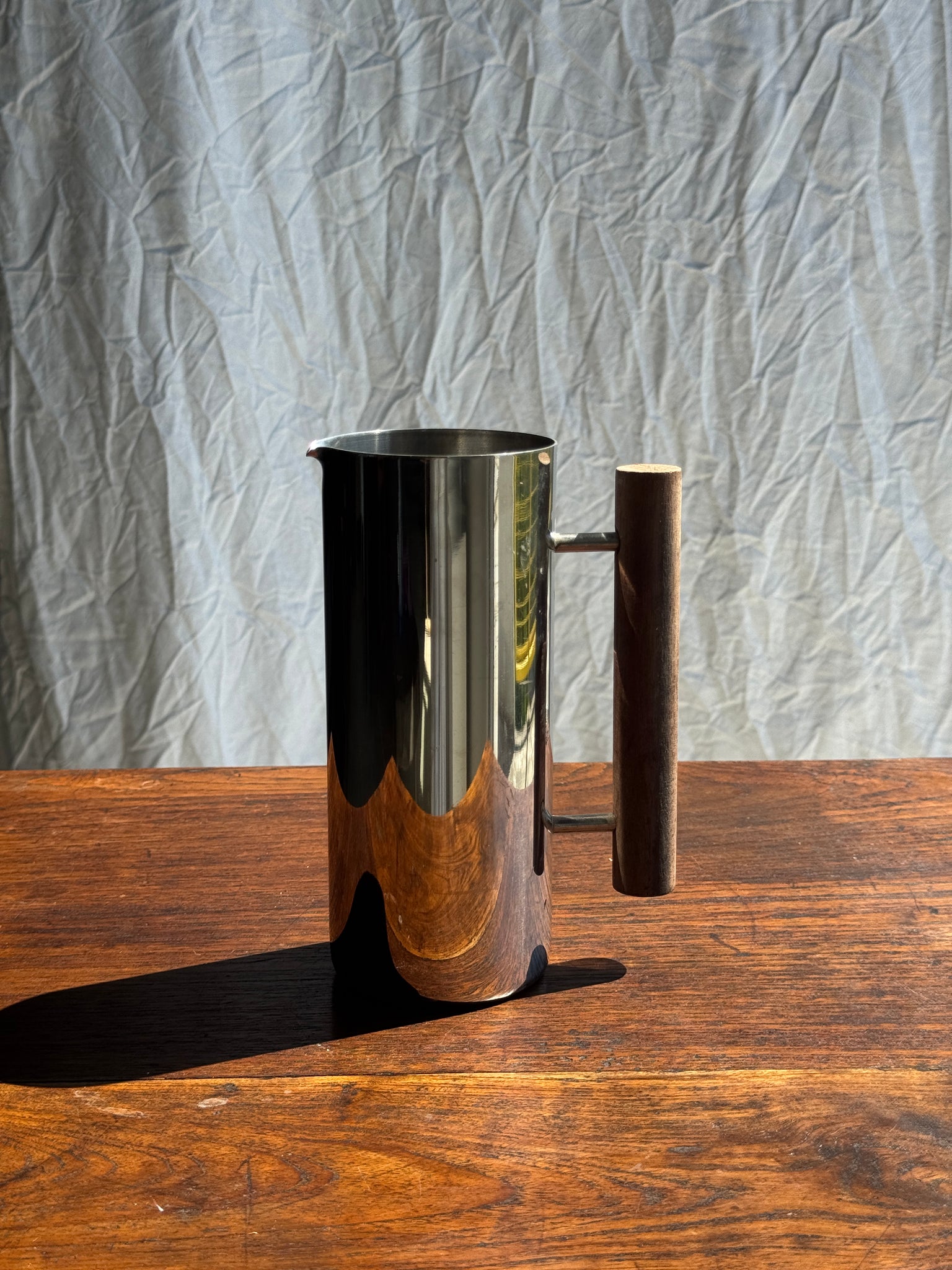 Verseuse  pichet en inox Guy Degrenne anse en bois géométrique