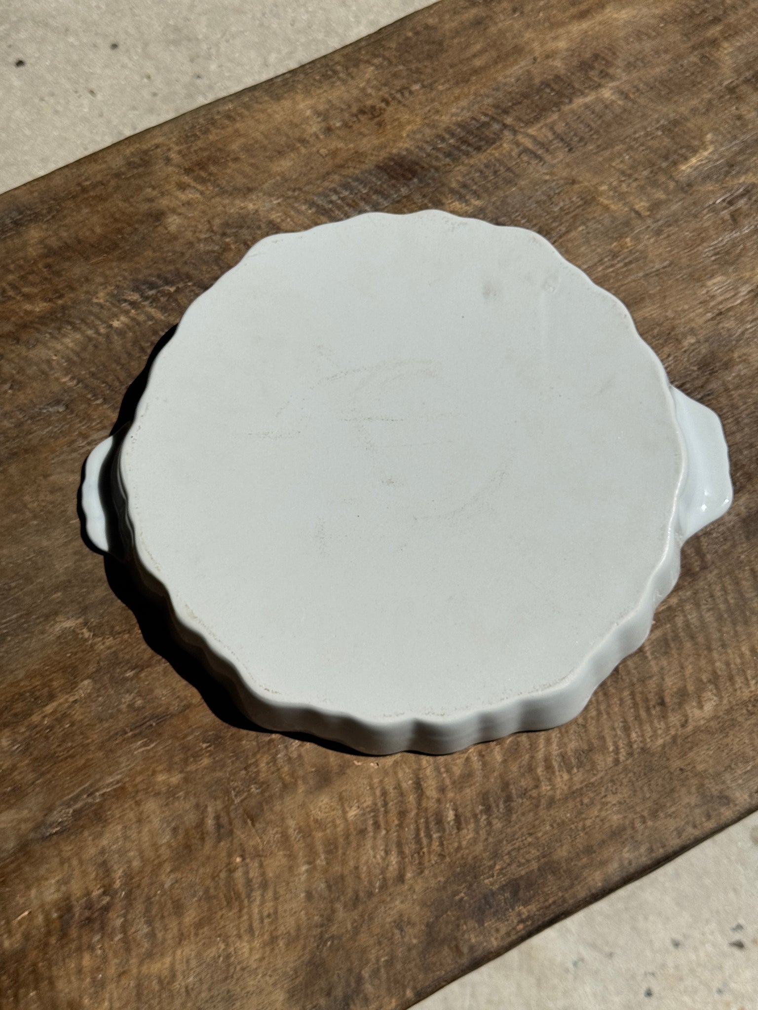 Plat à tarte ancien bleu et blanc D28