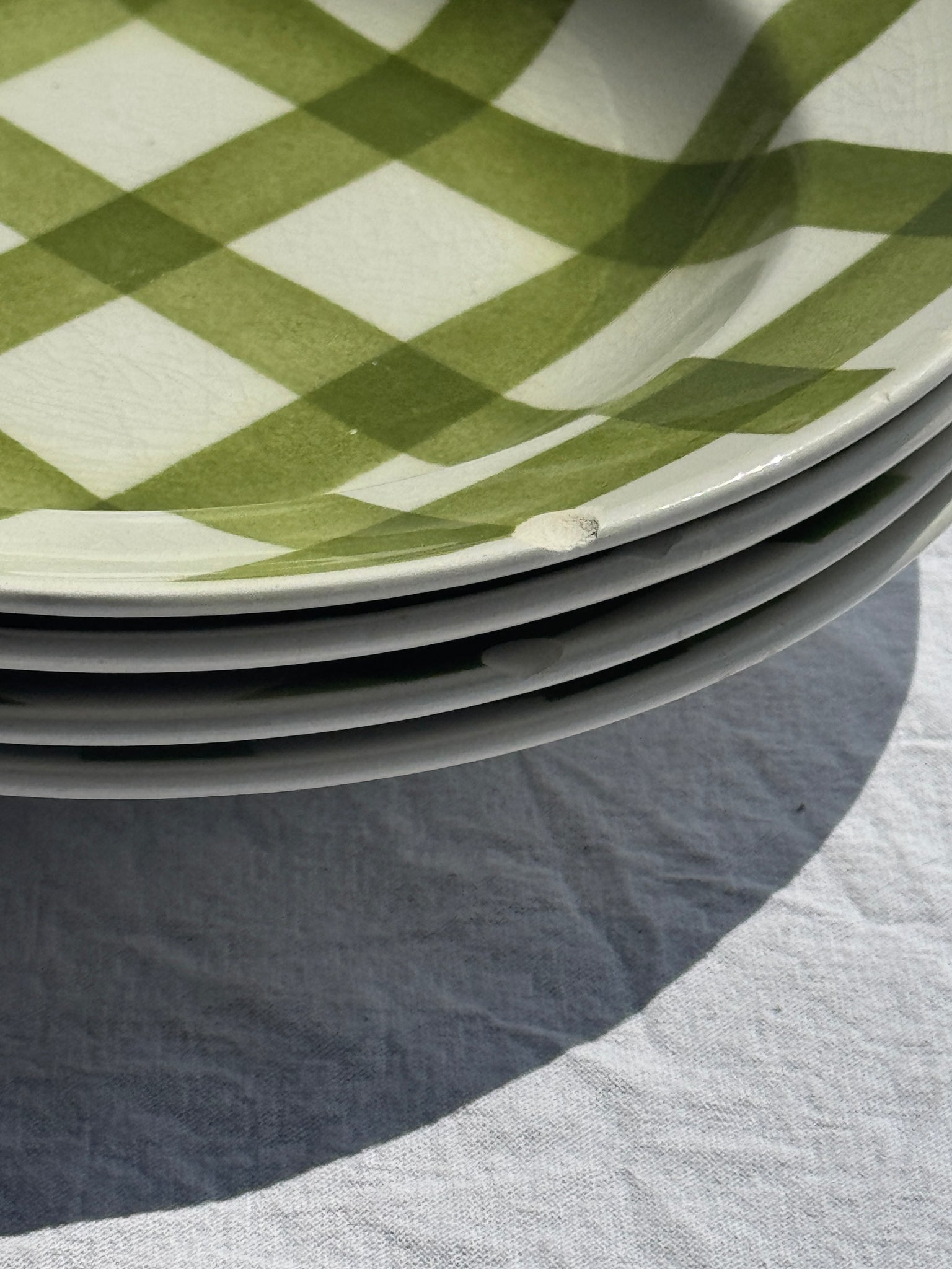 Lot de 4 assiettes vertes quadrillées creuses Moulin des Loups