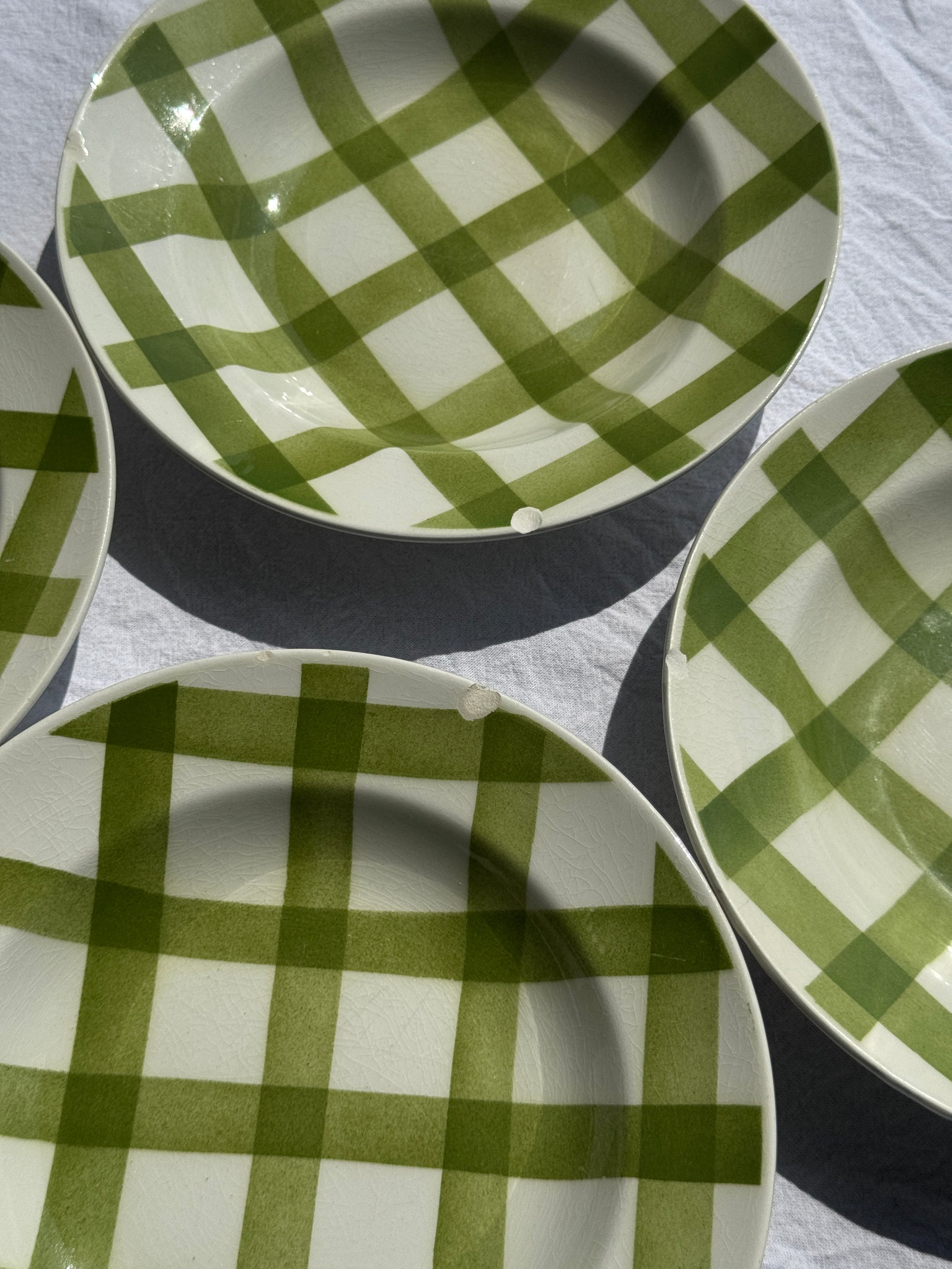 Lot de 4 assiettes vertes quadrillées creuses Moulin des Loups
