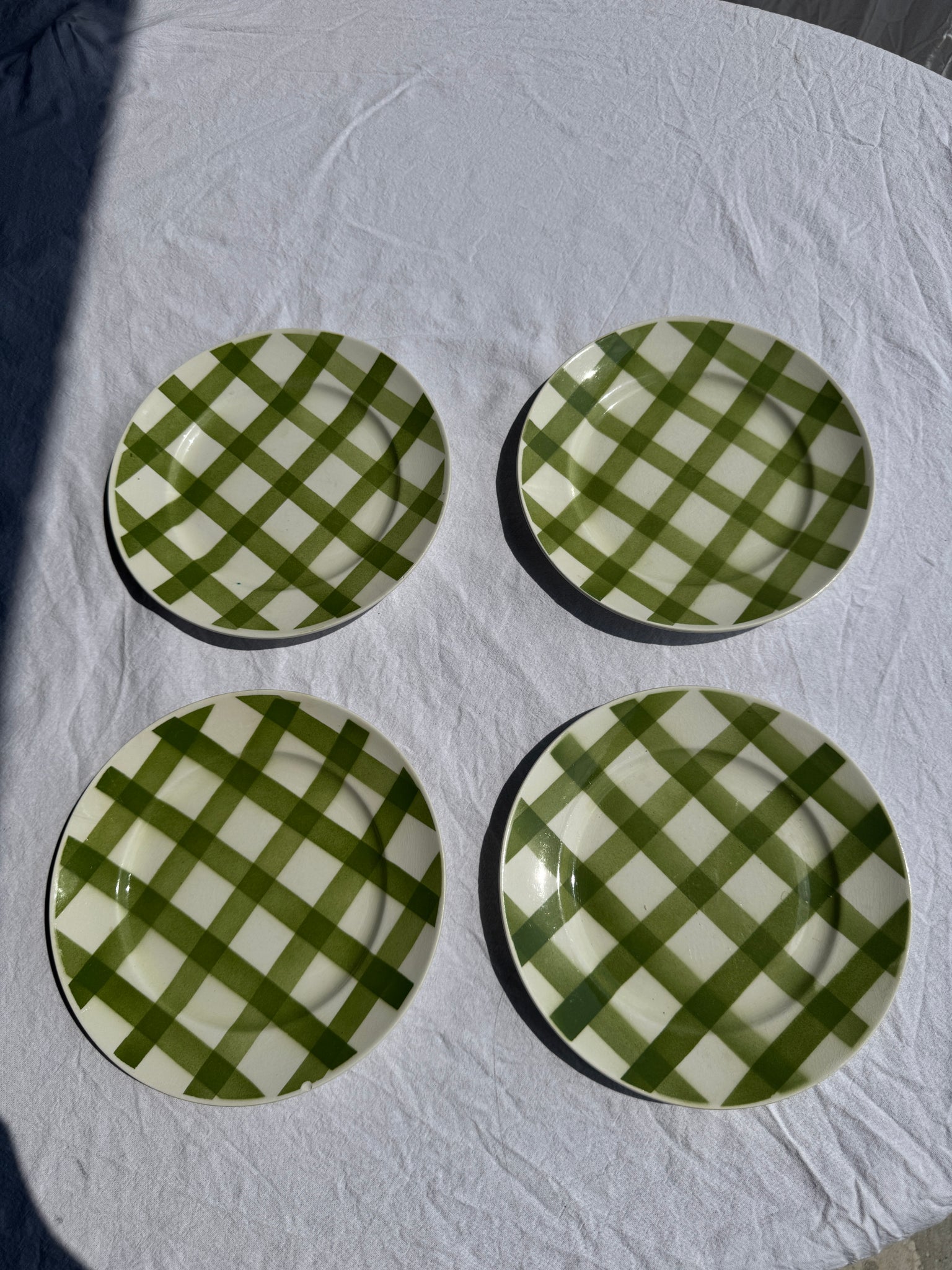 Lot de 4 assiettes à dessert vertes quadrillées plates Moulin des Loups D24