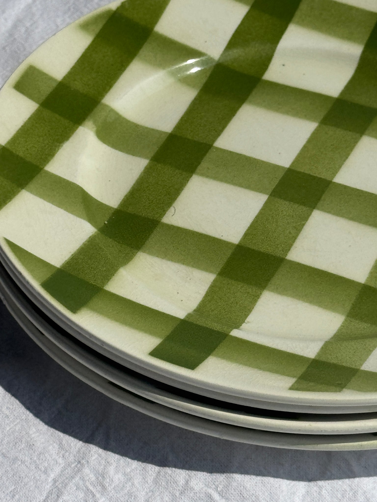 Lot de 4 assiettes à dessert vertes quadrillées plates Moulin des Loups D24