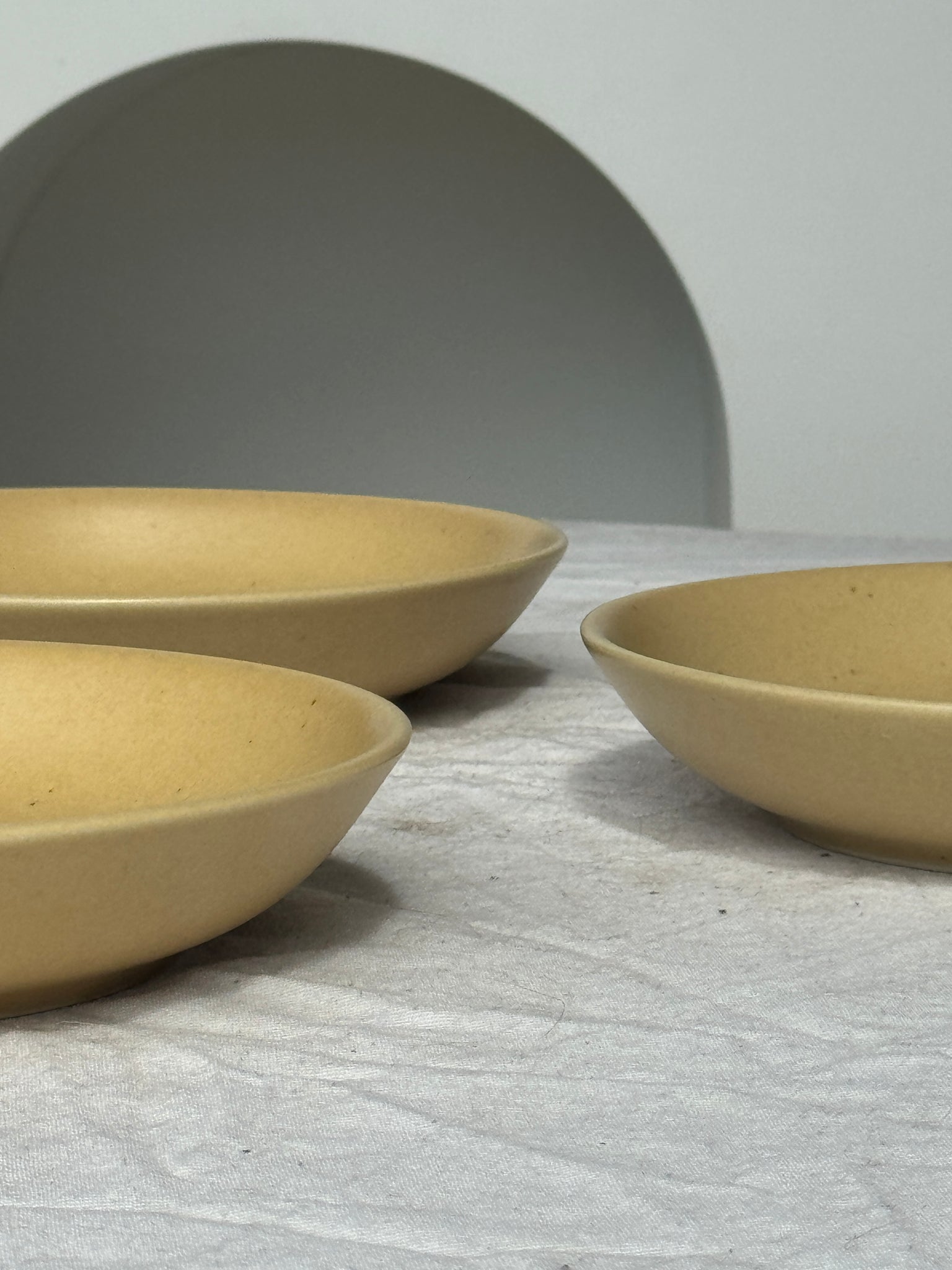 Lot de 6 assiettes creuses en grès véritable D21