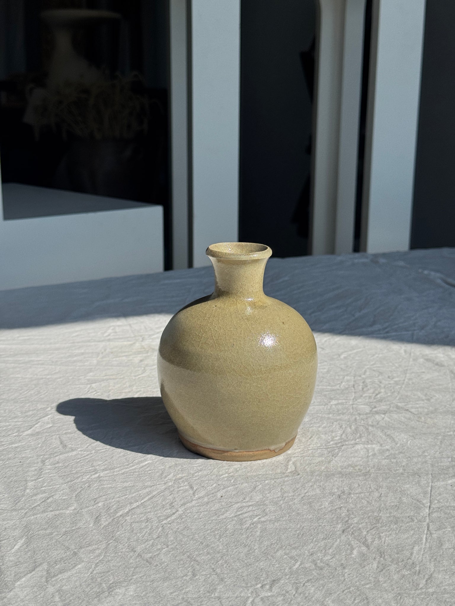 Petit vase boule en grès H14