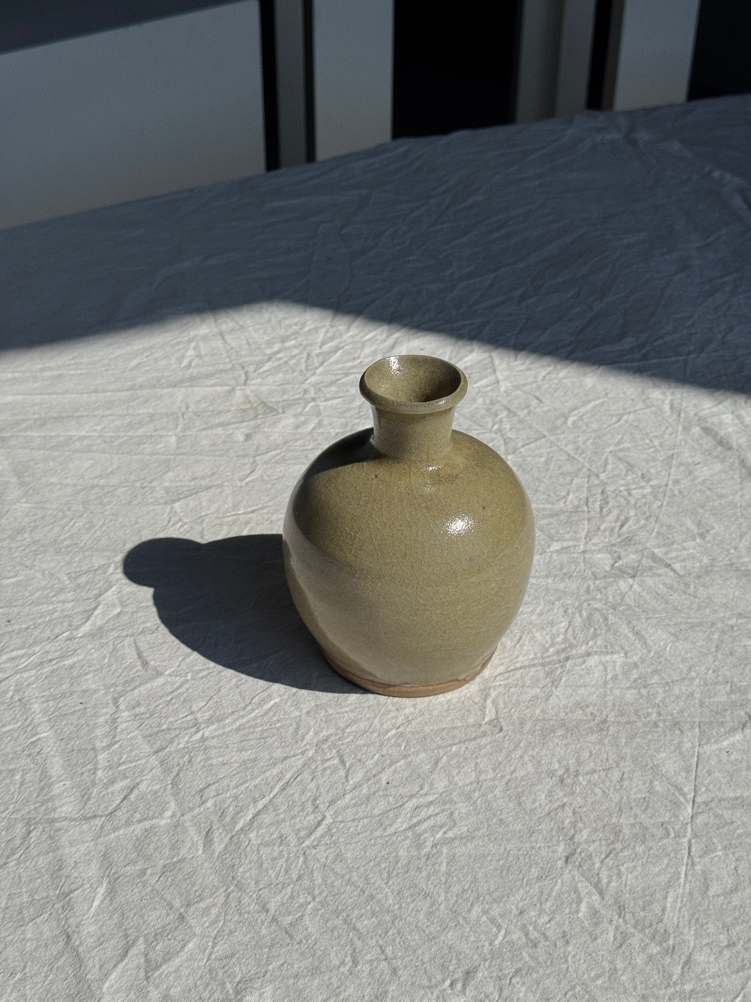 Petit vase boule en grès H14