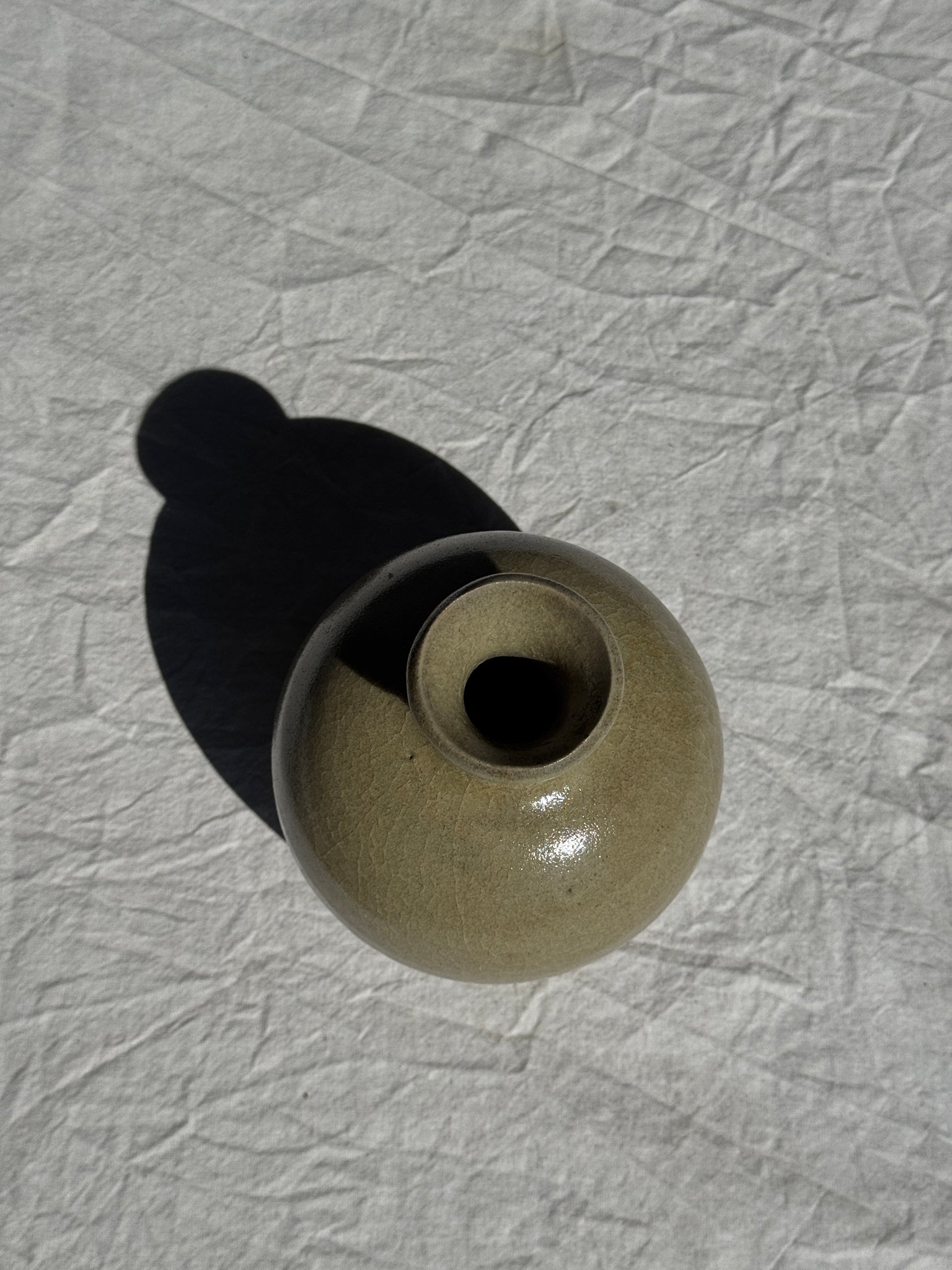 Petit vase boule en grès H14