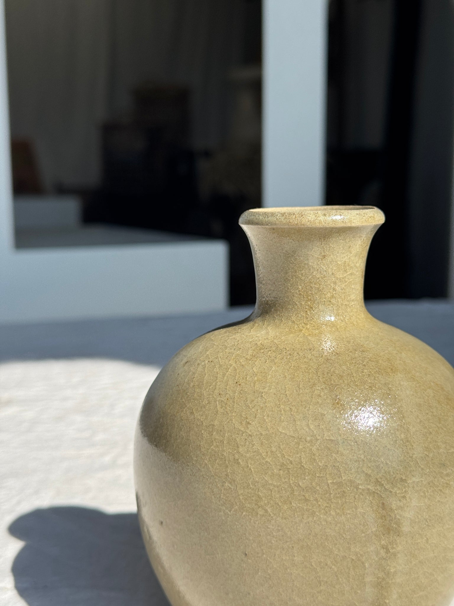 Petit vase boule en grès H14
