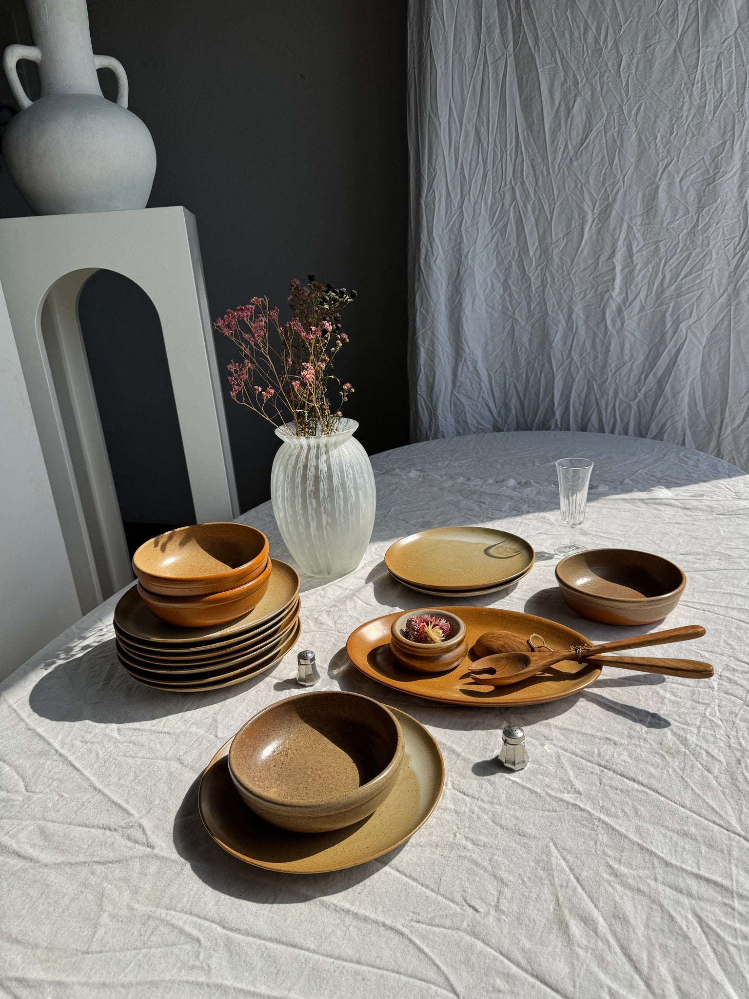 Lot de 6 assiettes en grès Village France D24