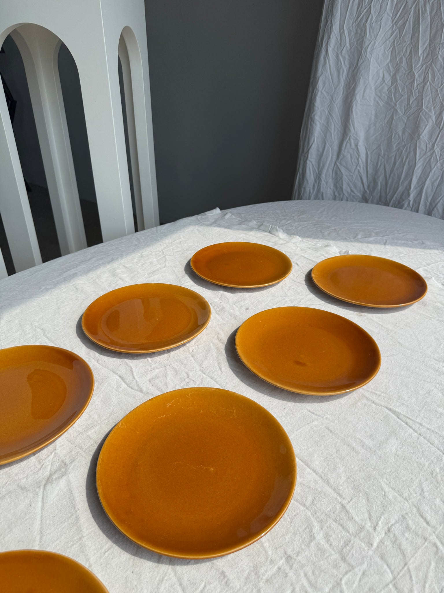 Lot de 8 assiettes en céramique orange D24,5
