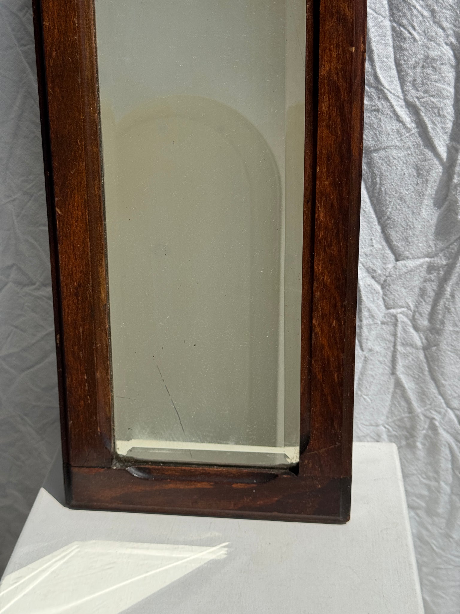 Paire de petits miroirs anciens XIXe glace biseauté cadre en bois