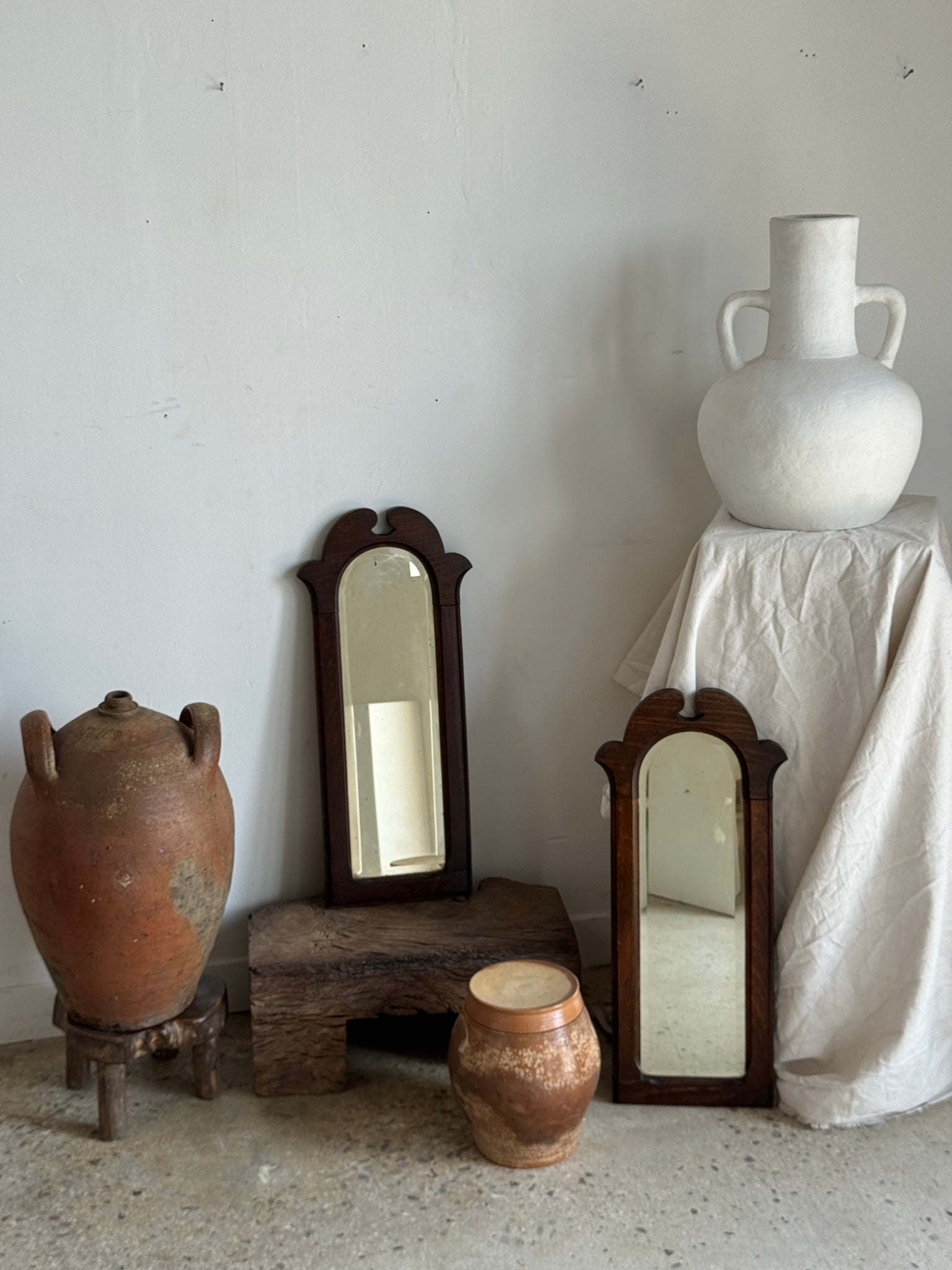 Paire de petits miroirs anciens XIXe glace biseauté cadre en bois