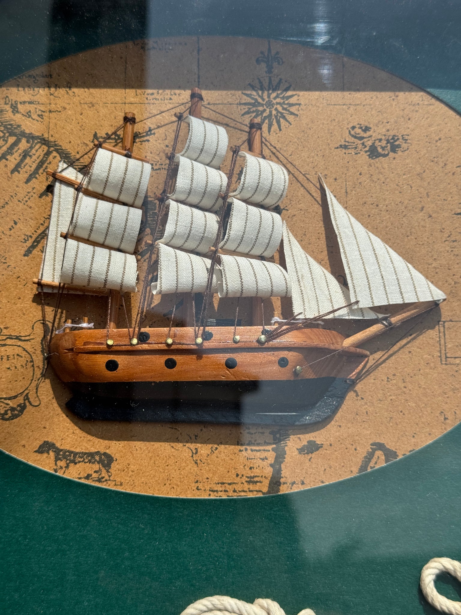 Cadre Diorama bateaux et nœuds 54 x 40