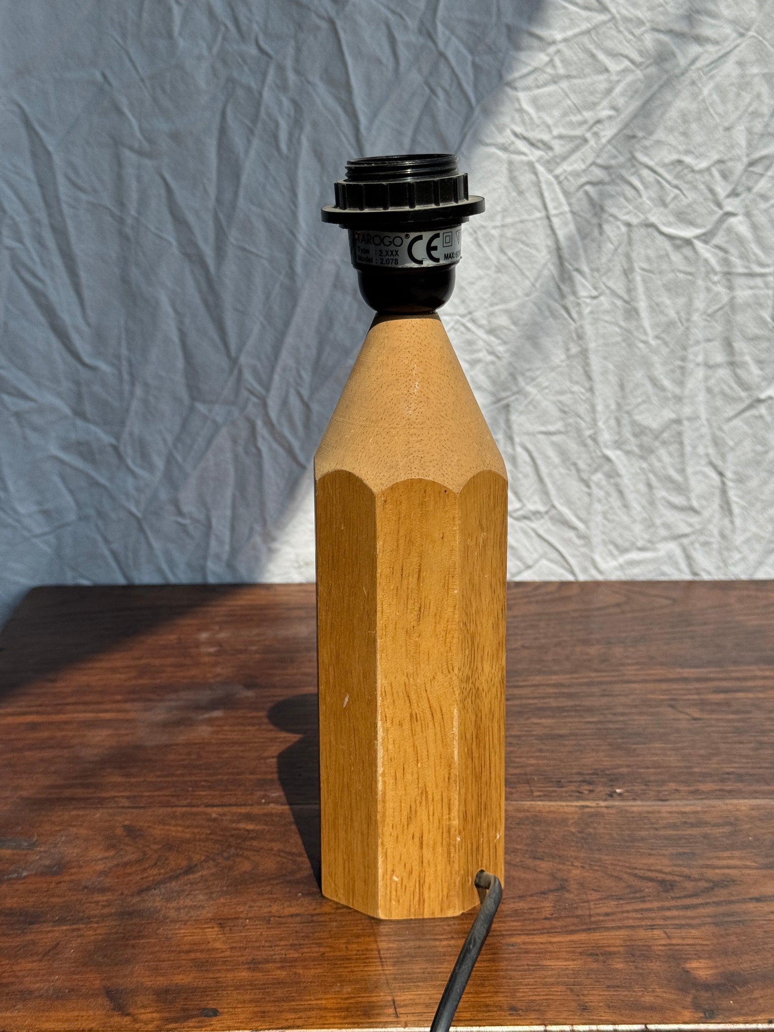 Pied de lampe crayon bois naturel Tarogo vintage H27,5