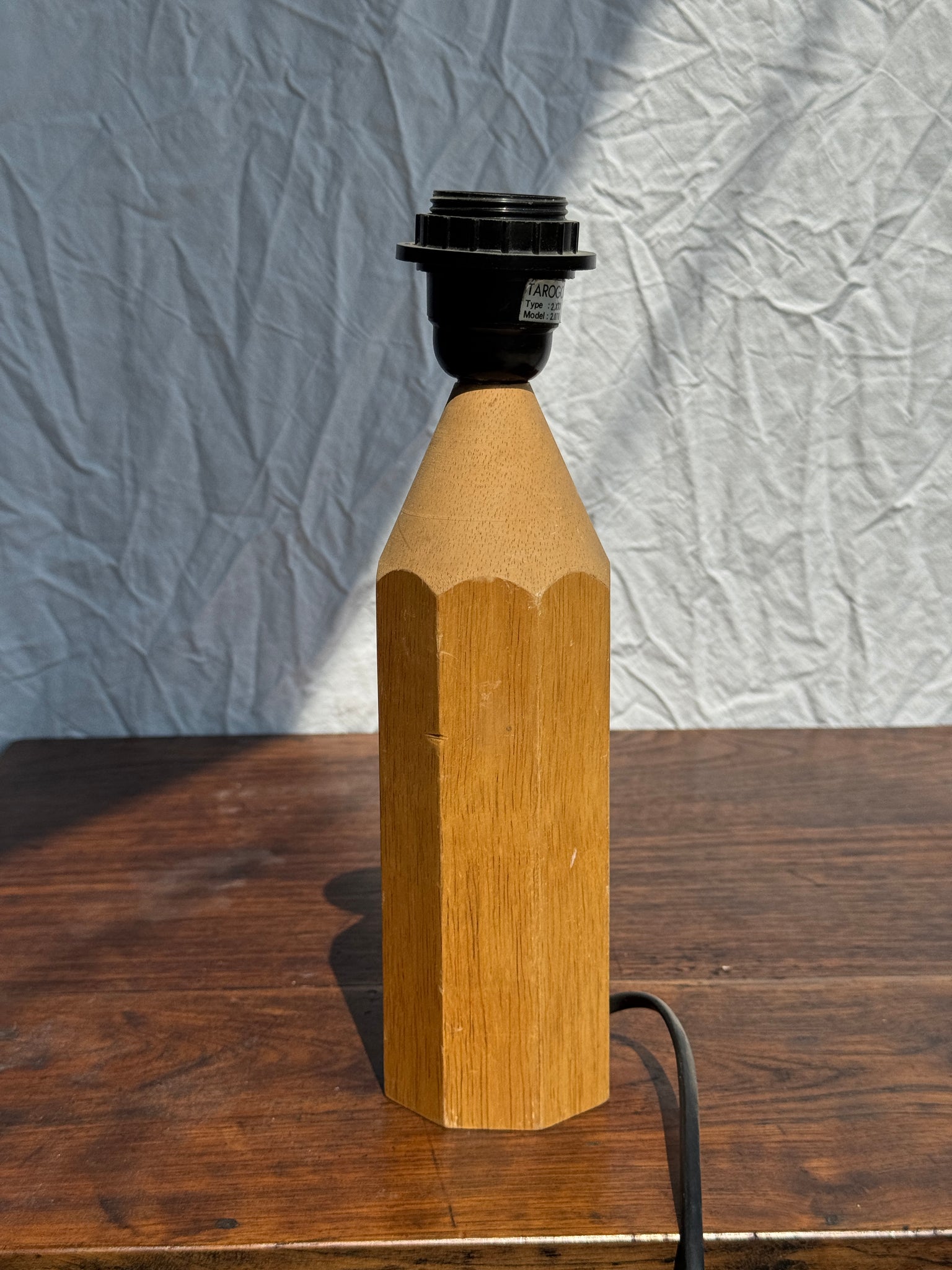 Pied de lampe crayon bois naturel Tarogo vintage H27,5