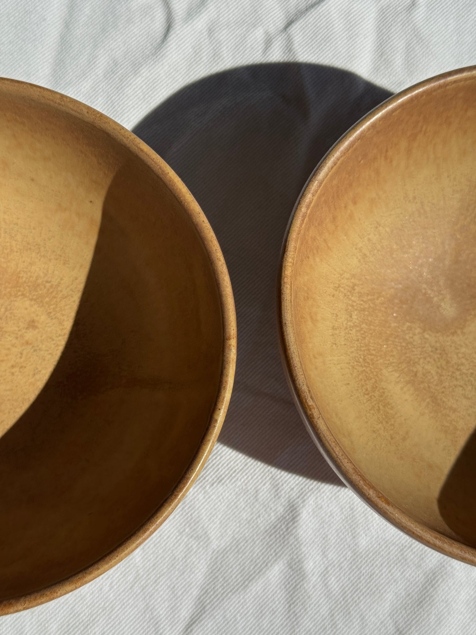 Lot de 2 petits bols piedouche en grès D13,5