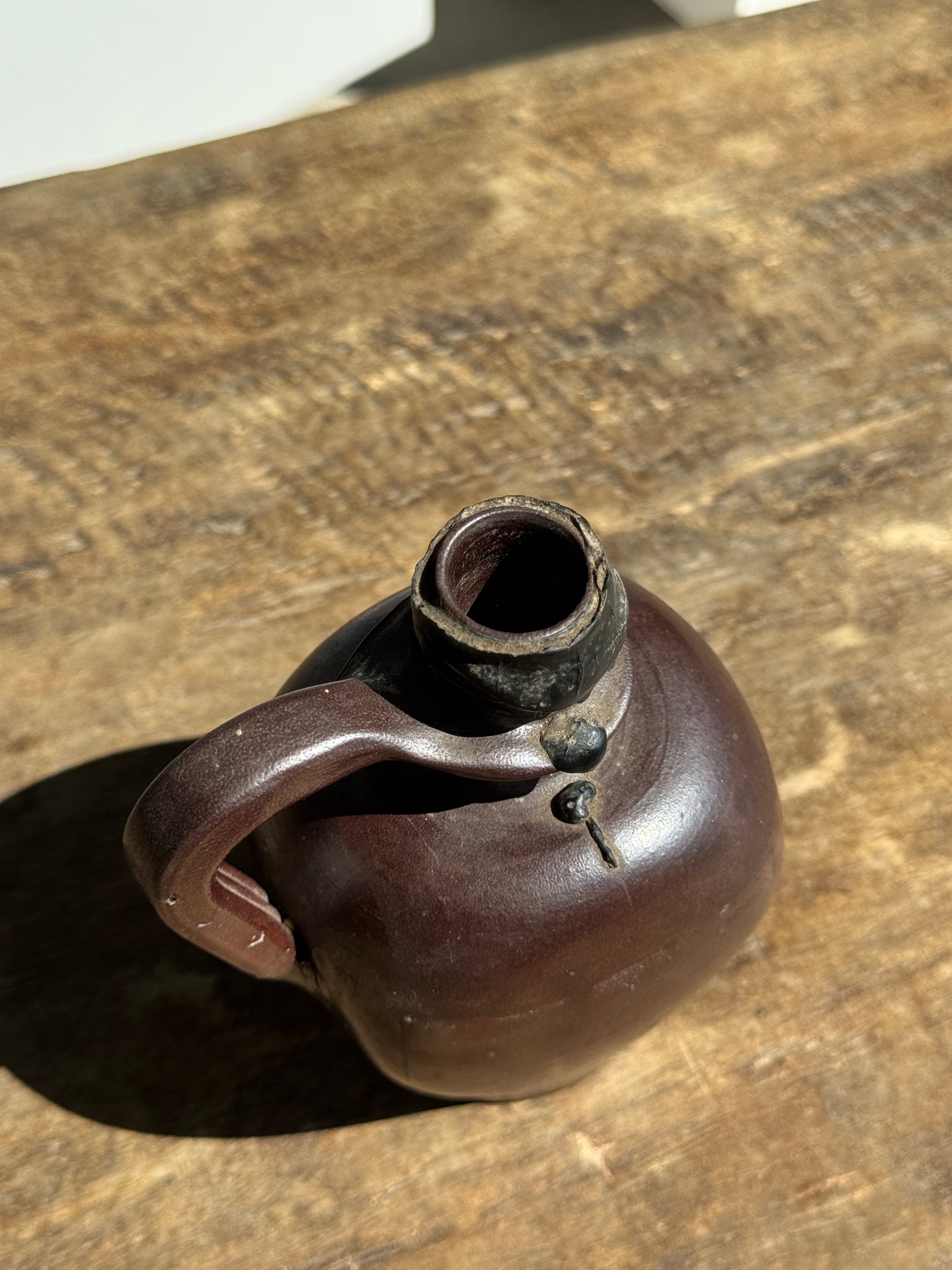 Mini jarre ancienne brune à eau de vie H15