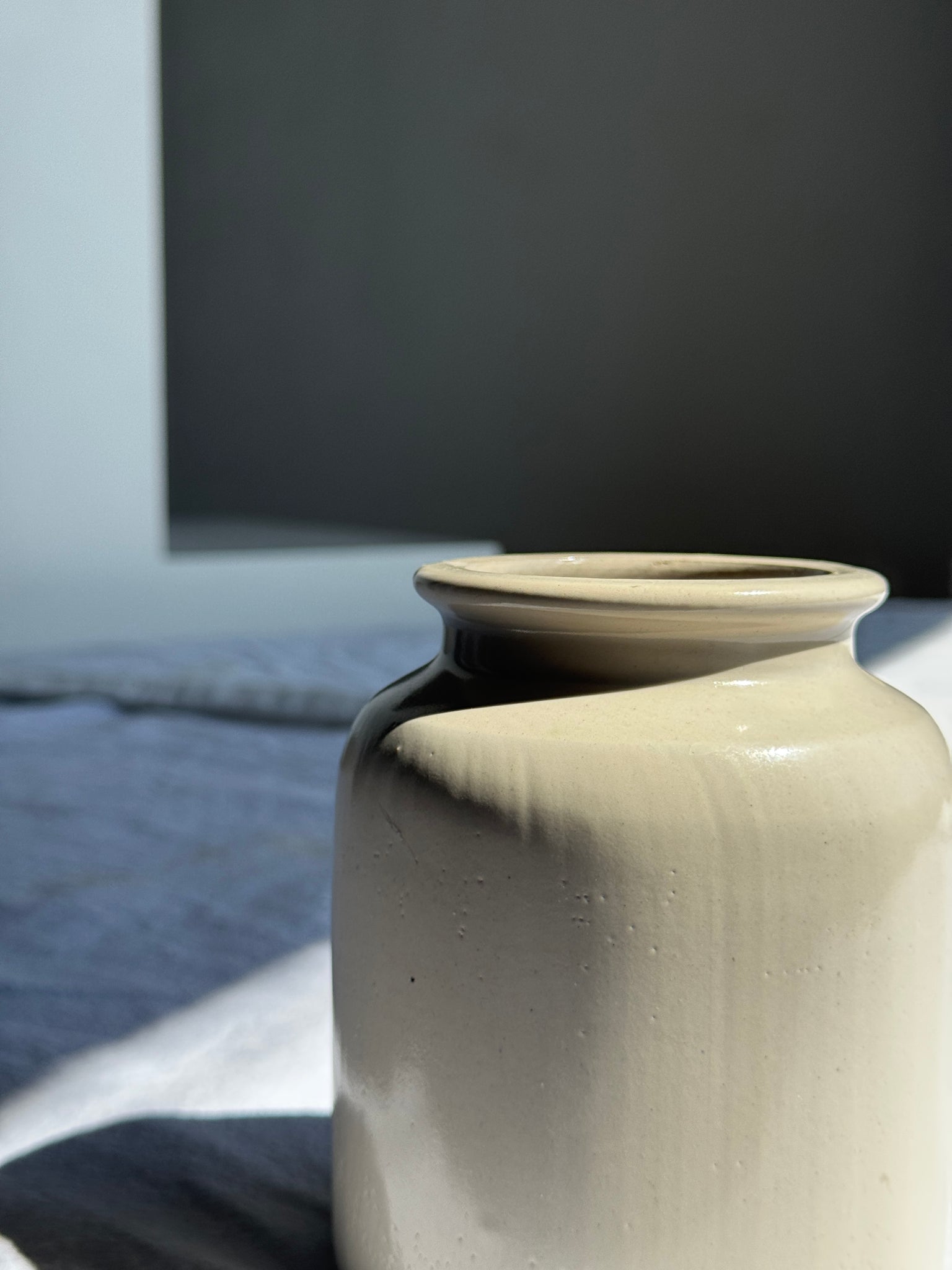 Pot à moutarde blanc H12,5 D10