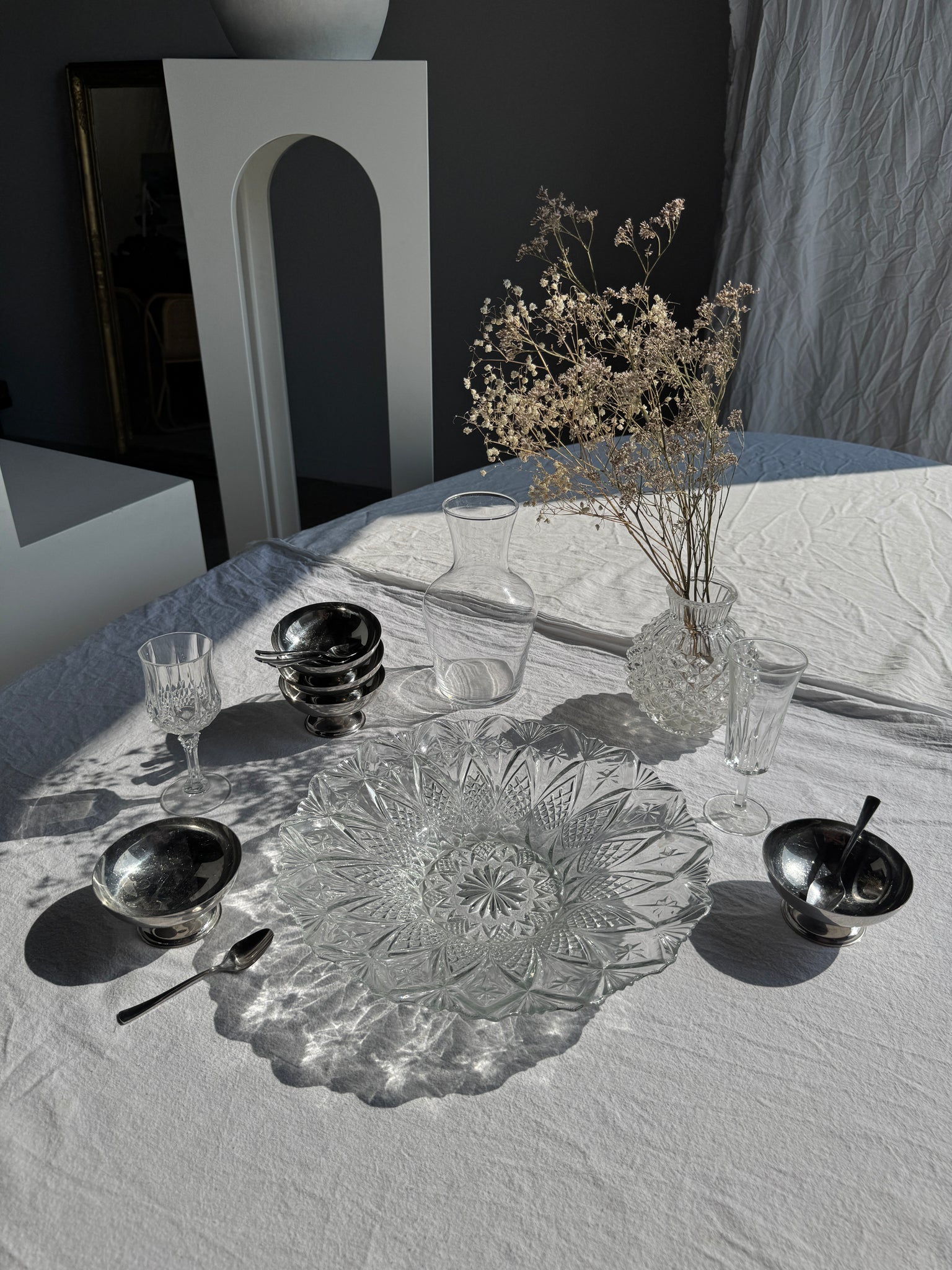 Coupe à fruits ou saladier évasé en pointes de diamant vintage D31