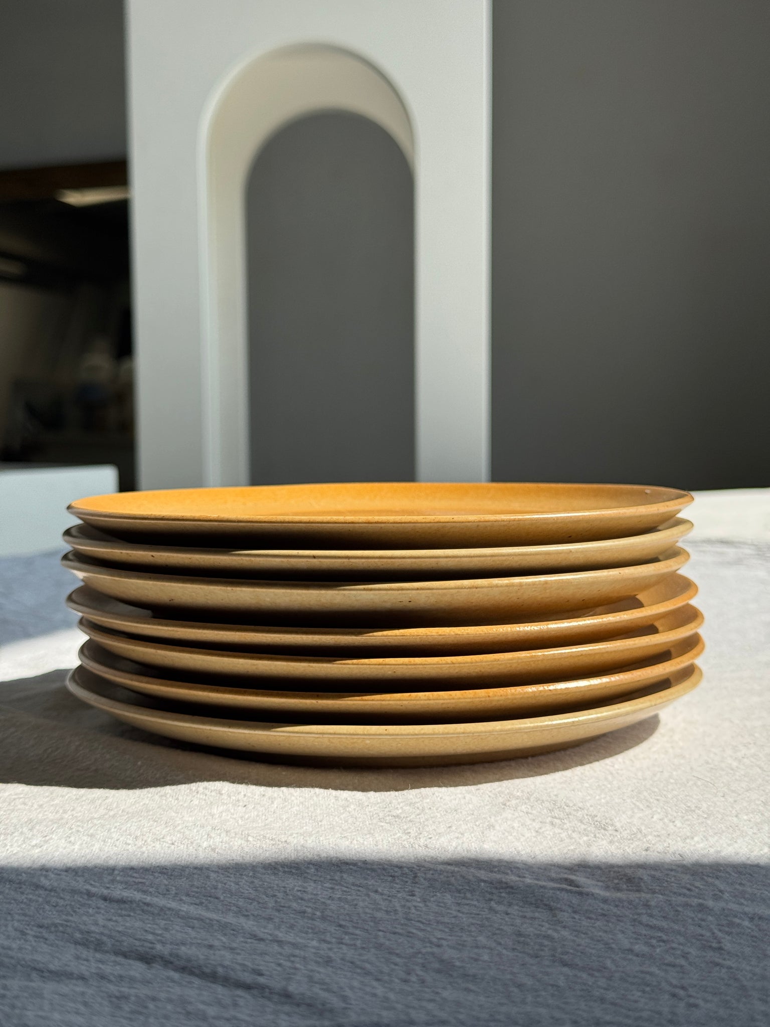 Lot de 7 assiettes à dessert en grès orange vintage D20