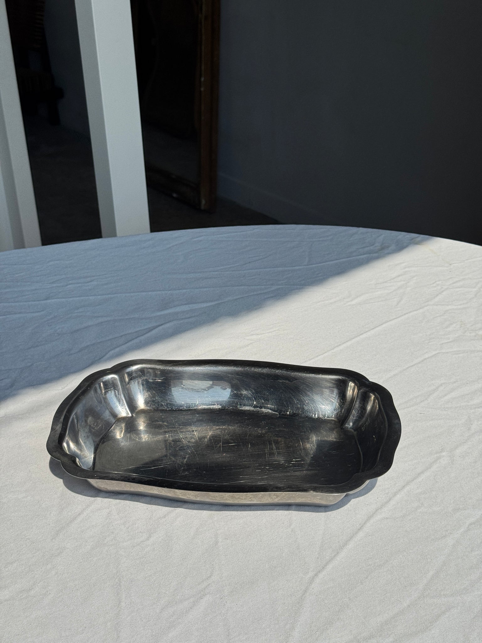 Plat de service en métal argenté ovale rectangulaire bords haut 30,5 x 21