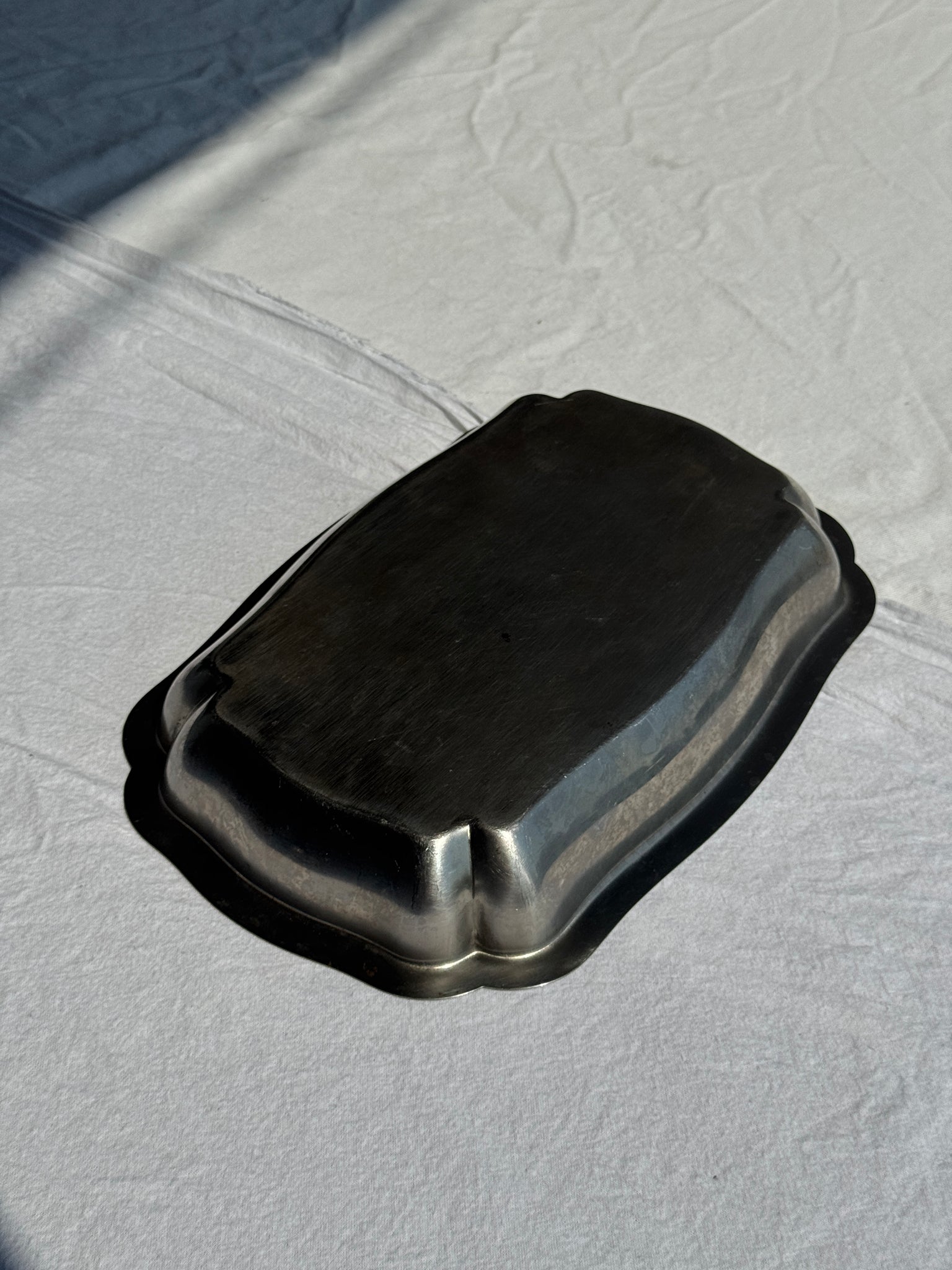 Plat de service en métal argenté ovale rectangulaire bords haut 30,5 x 21