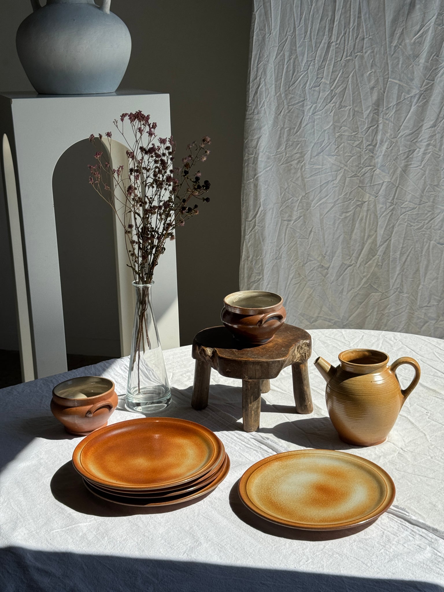 Lot de 5 assiettes à plat principal en grès marron bordure Marque France Petit pot D25,5