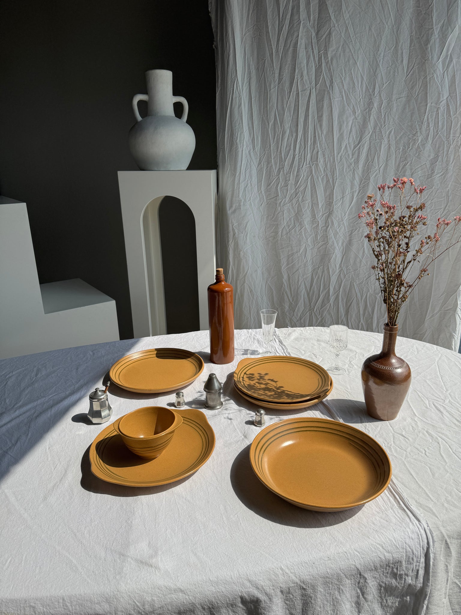 Grand plat circulaire creux Sarreguemines liseré brun D28,5